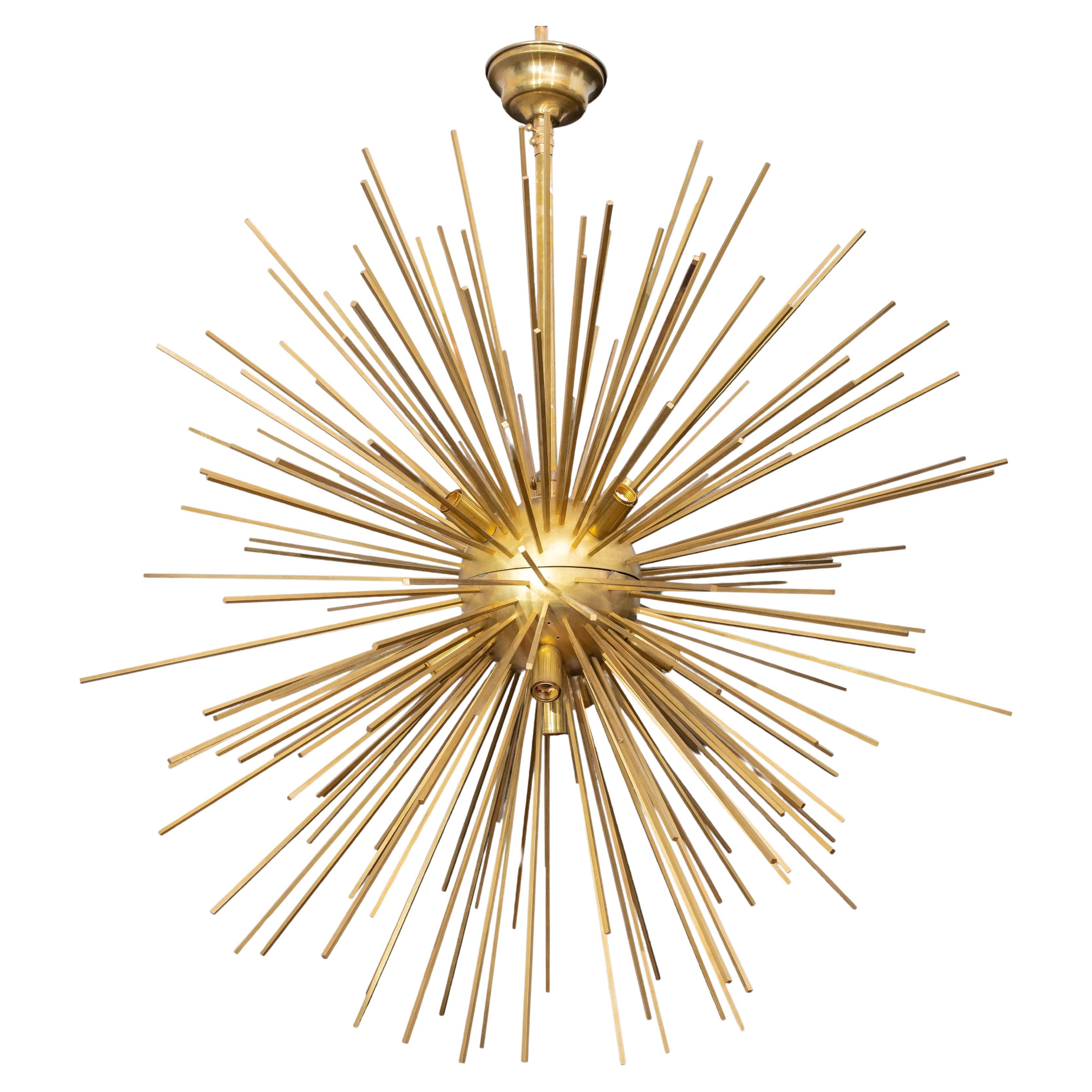Lampadario italiano moderno Sputnik Modern di grandi dimensioni in ottone