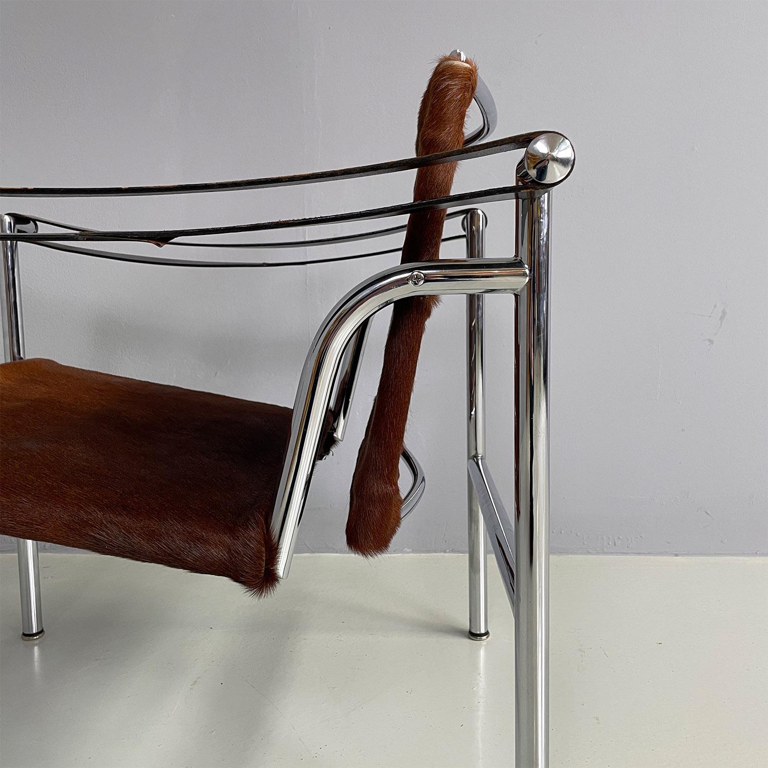 Italian modern LC1 armchair, Le Corbusier, Jeanneret and Perriand, Cassina 1960s For Sale 8