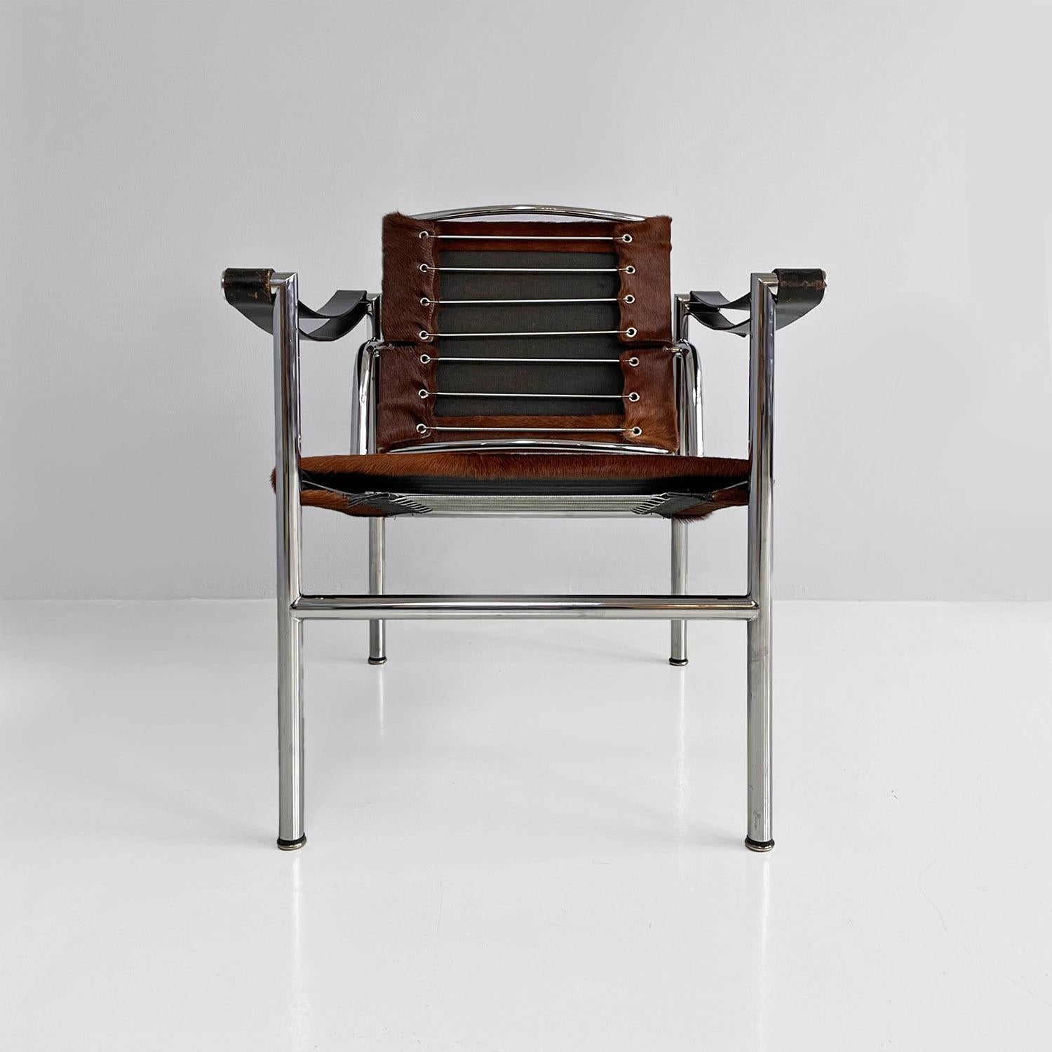Steel Italian modern LC1 armchair, Le Corbusier, Jeanneret and Perriand, Cassina 1960s For Sale