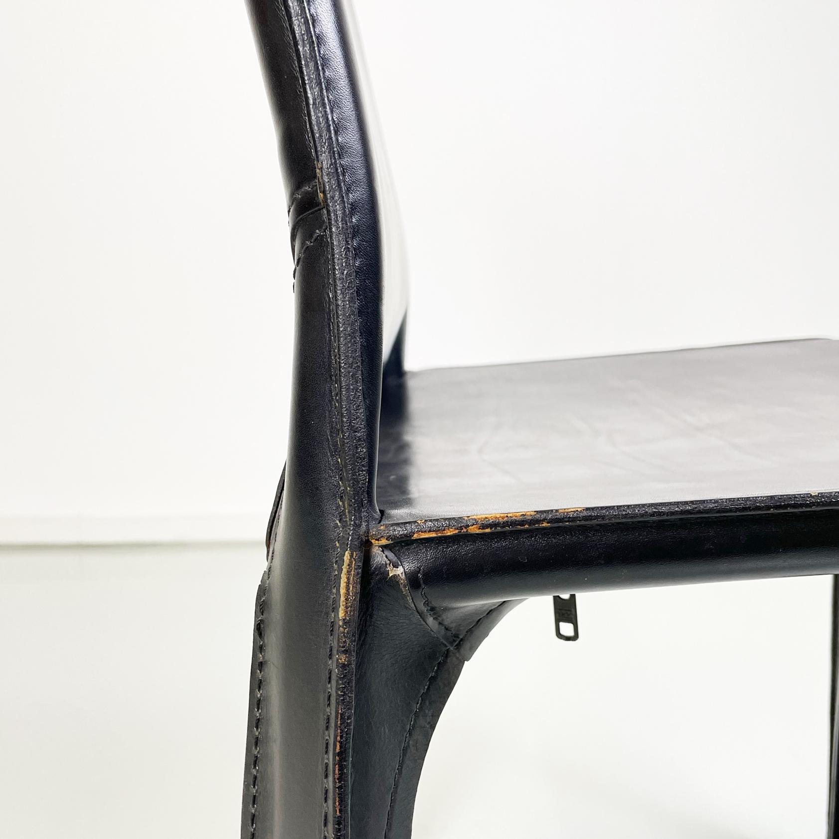 Italian modern Leather chairs mod CAB 414 by Mario Bellini for Cassina, 1980s  For Sale 8