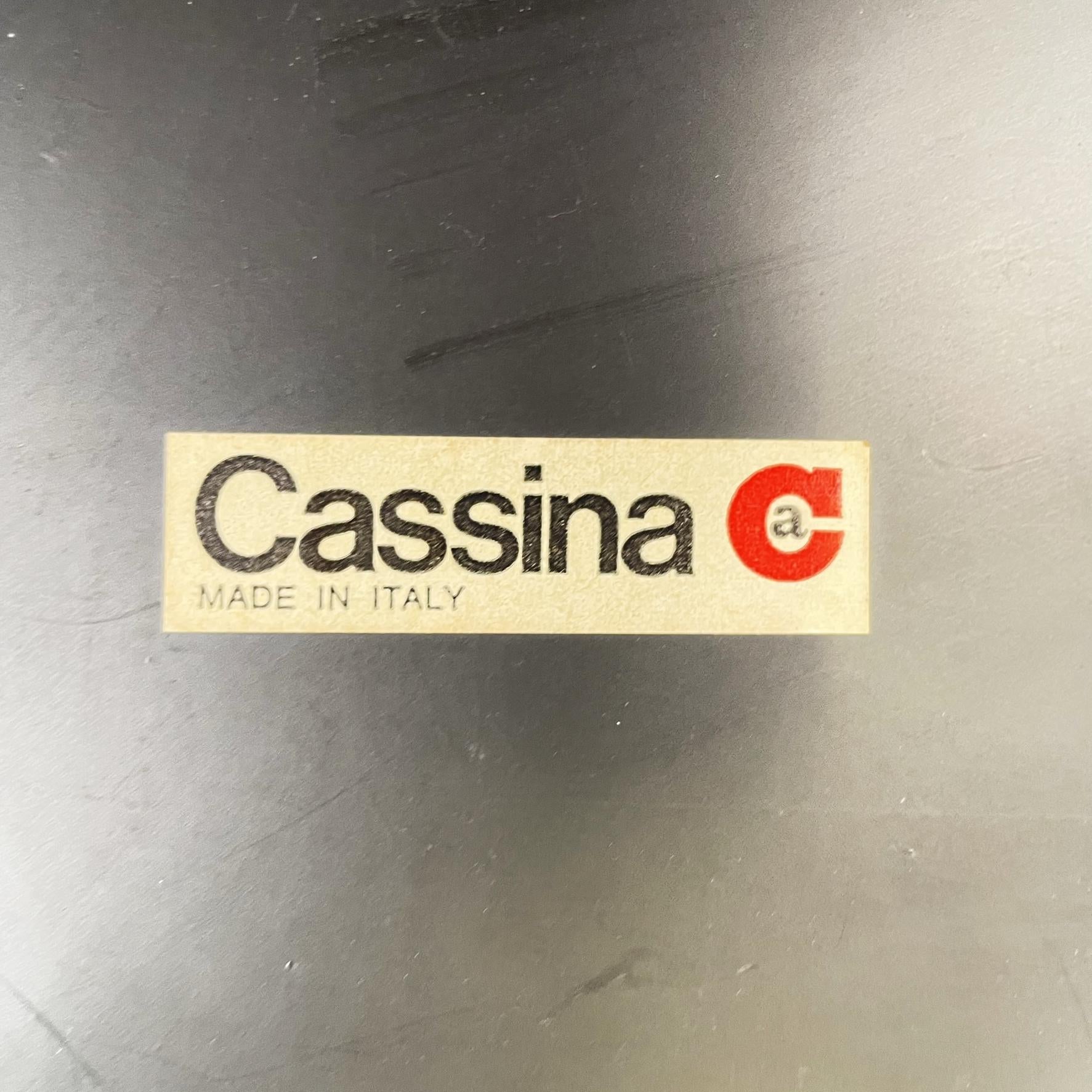 Chaises en cuir modernes italiennes mod CAB 414 de Mario Bellini pour Cassina, années 1980  en vente 12