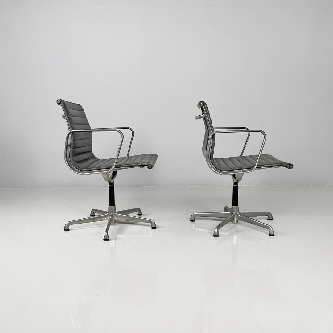Italian modern leather office chairs by Charles and Ray Eames for ICF, 1970s im Angebot 9