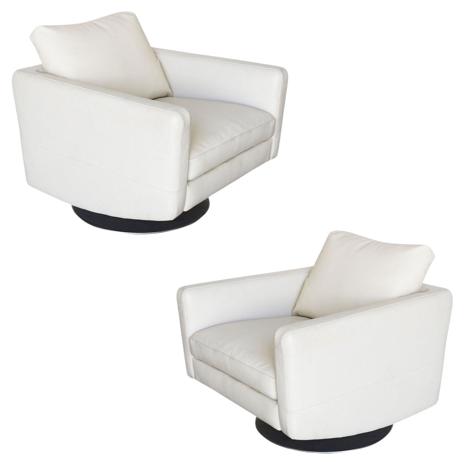 Sedia girevole moderna in pelle con base in acciaio di Natuzzi, coppia