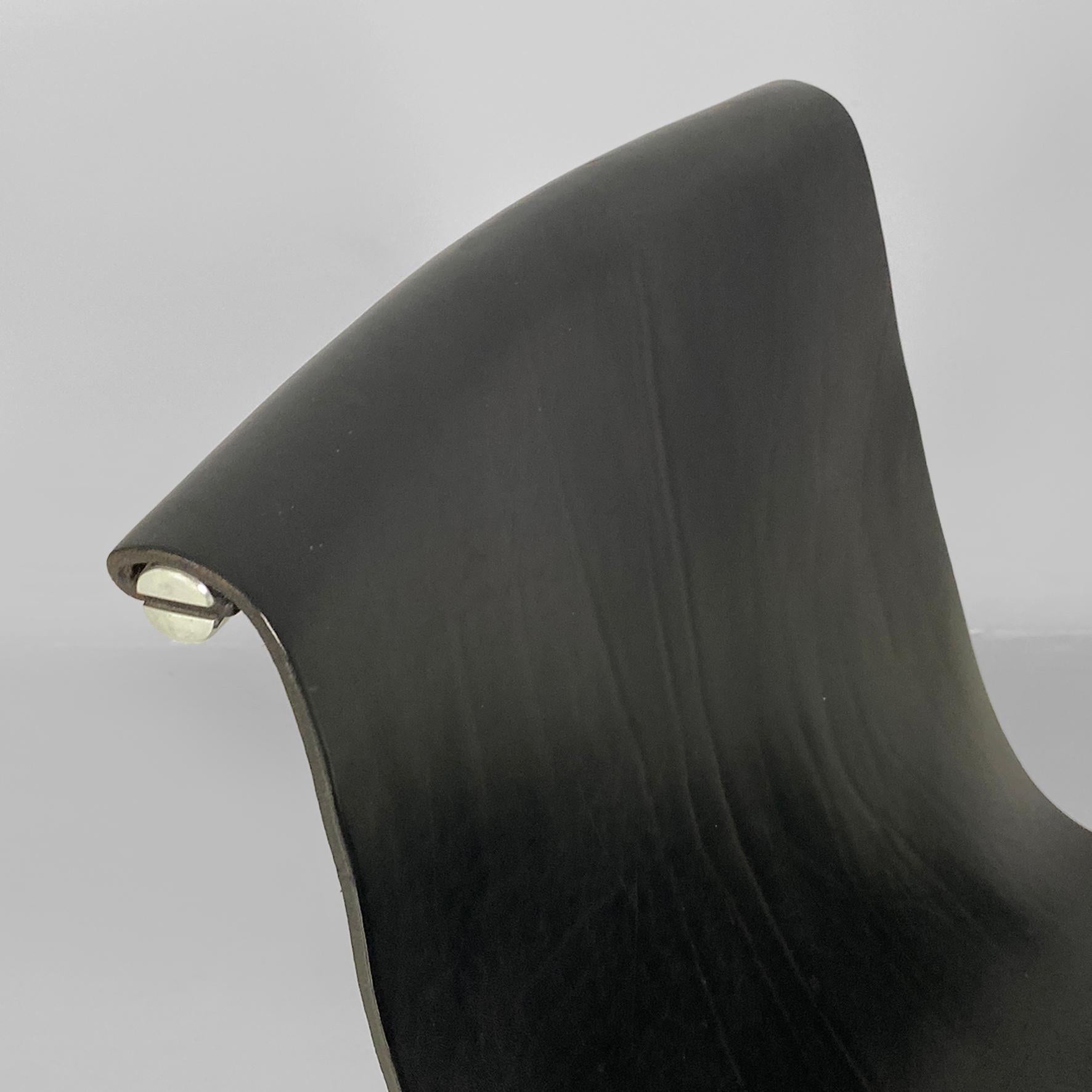 Italian modern leather T chairs by Katavolos, Douglas and Kelley for ICF, 1960s For Sale 7