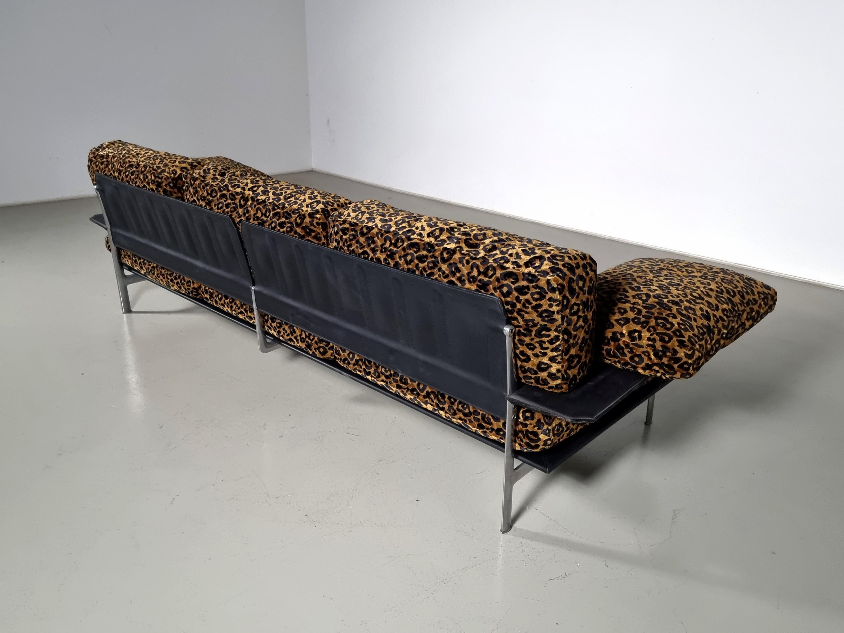 Mid-Century Modern Italian Modern Leopard velvet Diesis sofa by Antonio Citterio for B&B, 1980s For Sale