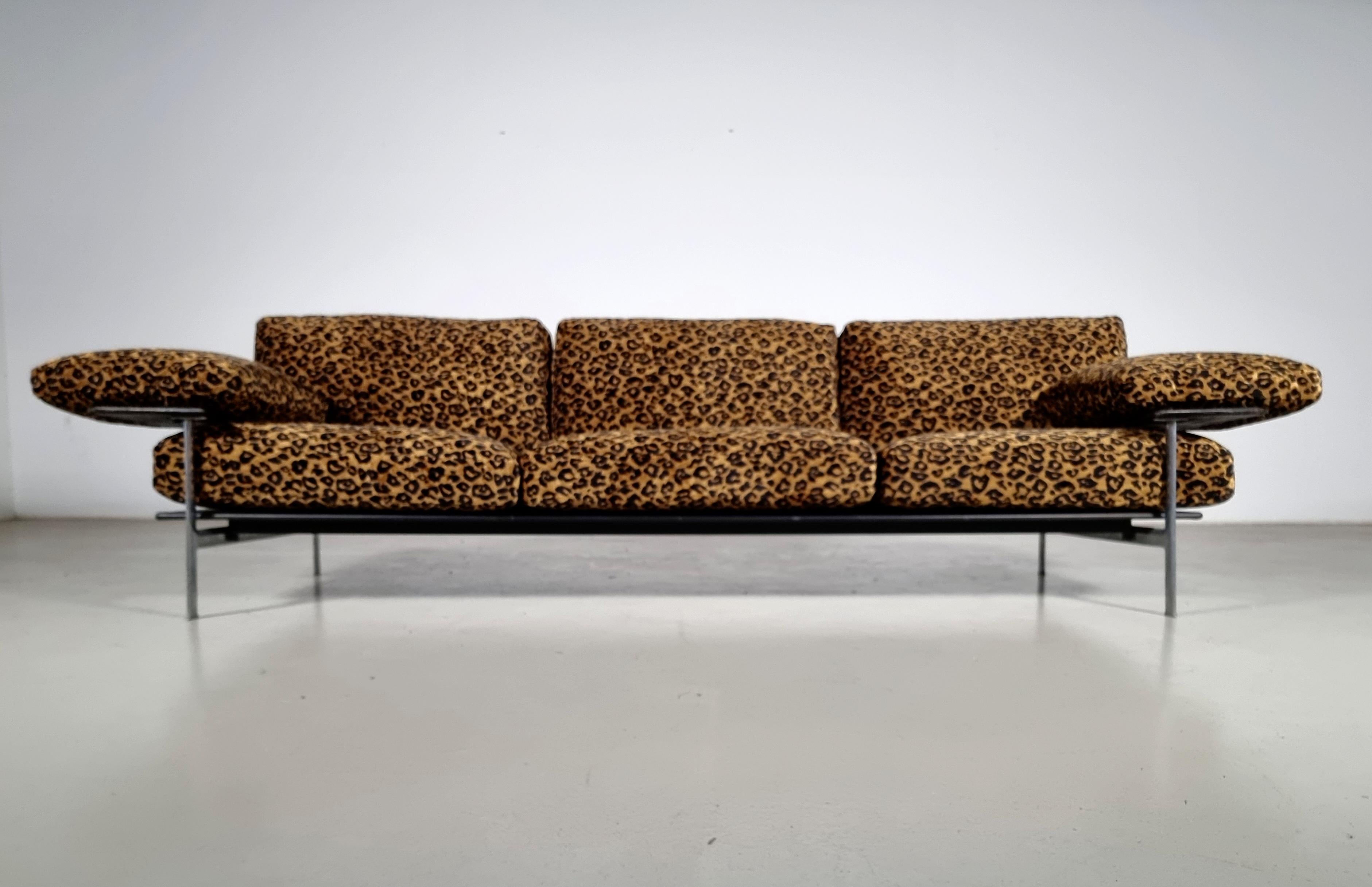 Aluminum Italian Modern Leopard velvet Diesis sofa by Antonio Citterio for B&B, 1980s For Sale