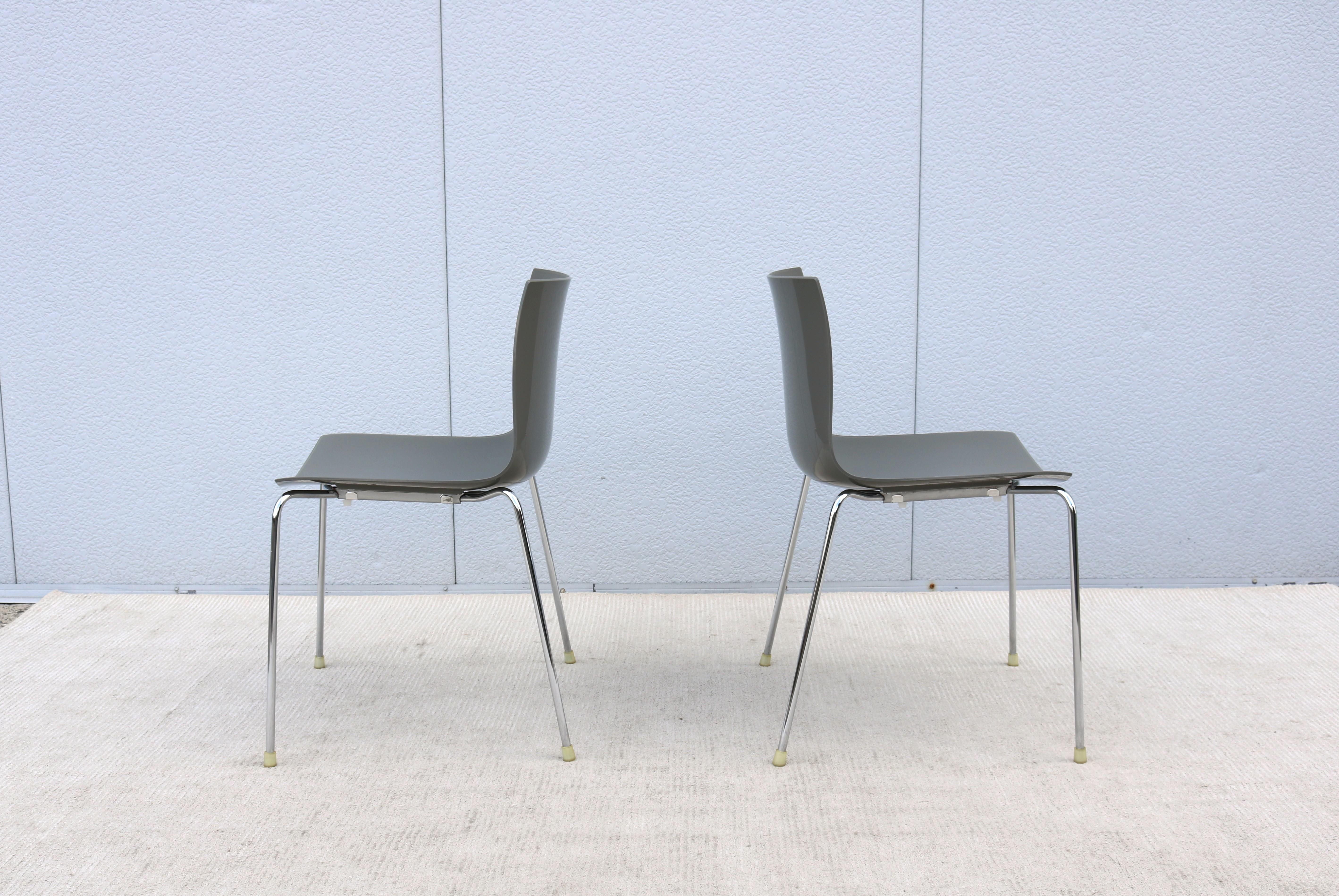 Italian Modern Lievore Altherr Molina for Arper Catifa 46 Dining Chairs - a Pair For Sale 4