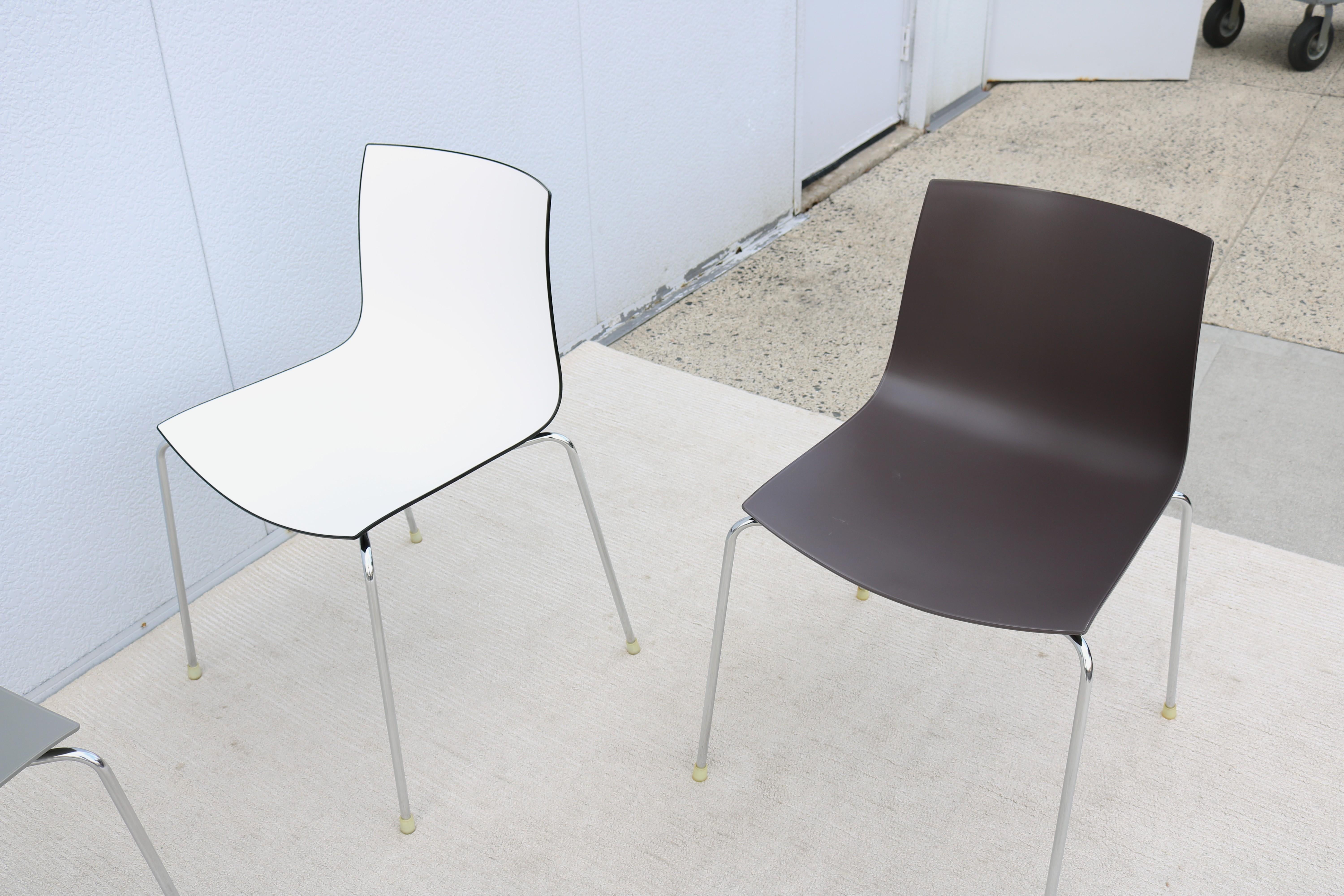 Sedie da pranzo moderne Lievore Altherr Molina per Arper Catifa 46, set di 4 sedie in vendita 5