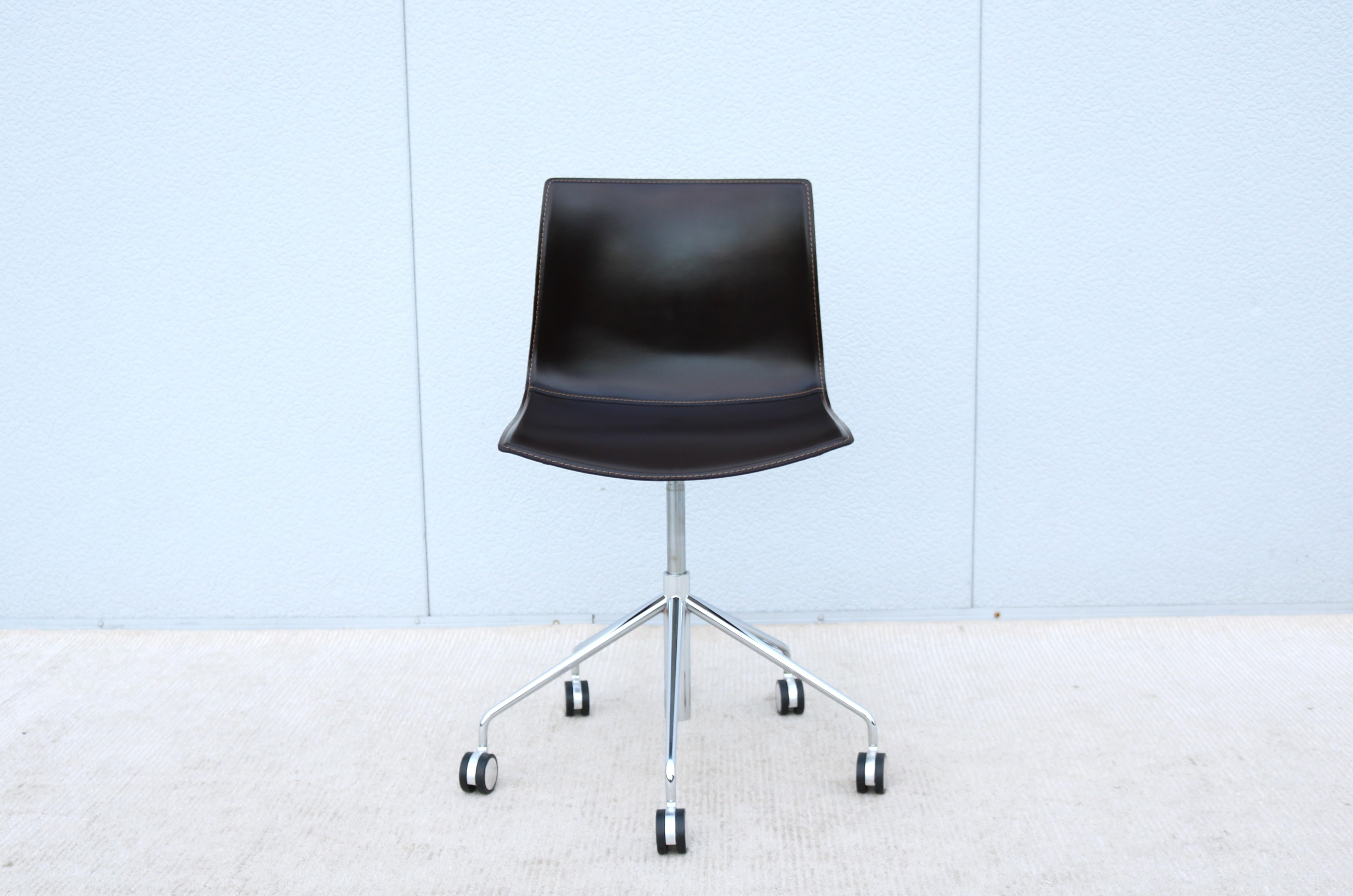 Italian Modern Lievore Altherr Molina for Arper Catifa Leather Swivel Desk Chair For Sale 1