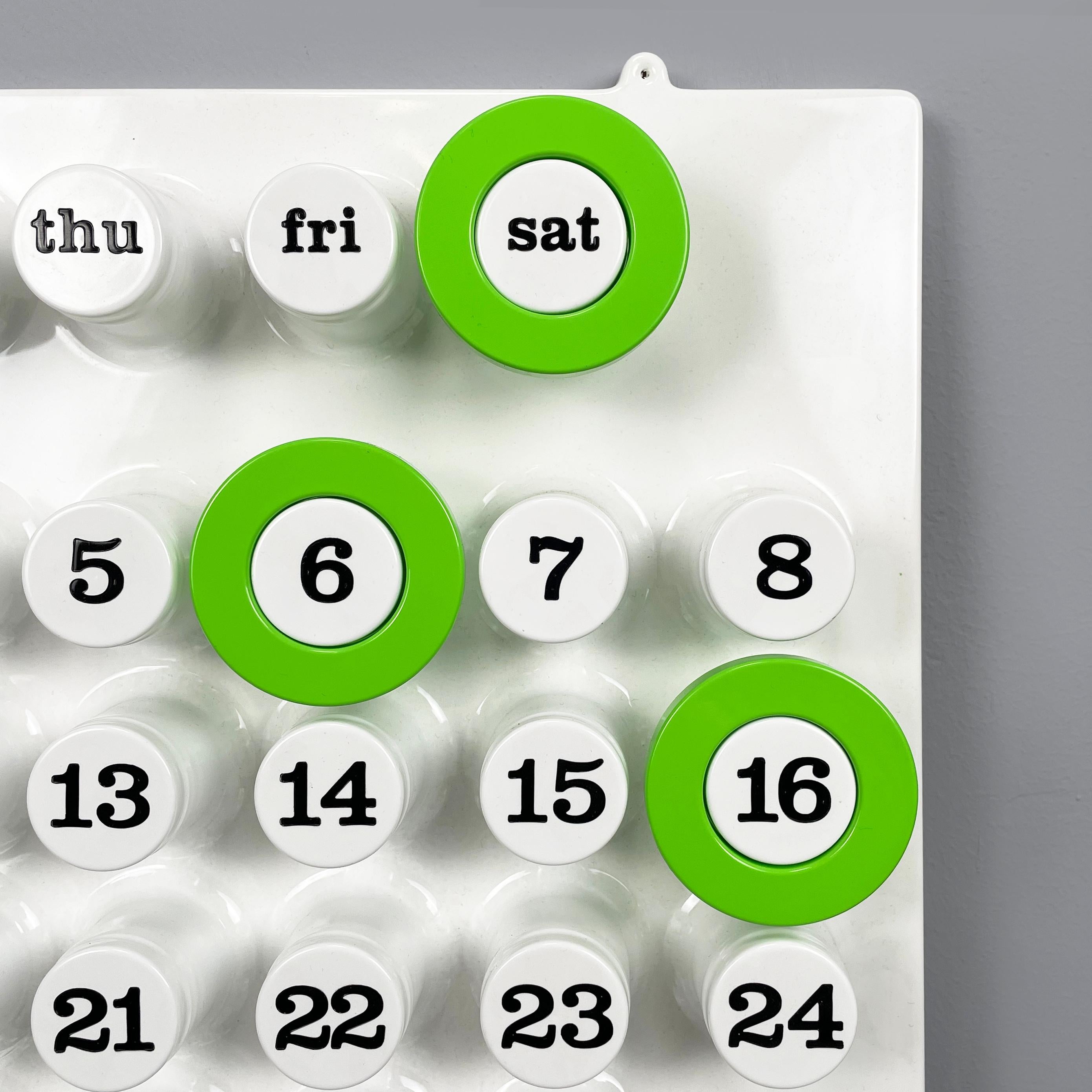 Modern Italian modern light green rings for perpetual wall calendar by Ring A Date 2020 For Sale