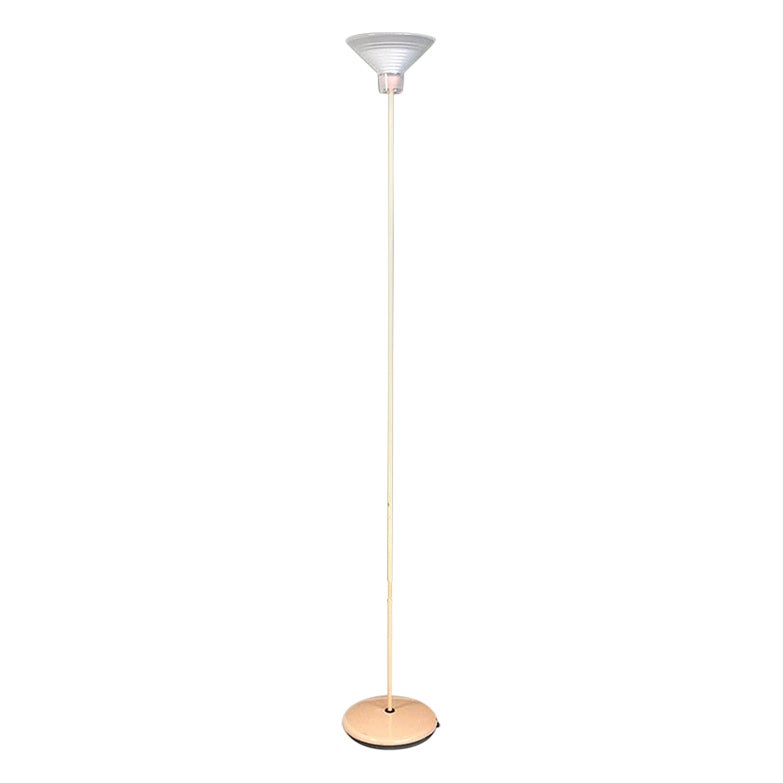 Italienische moderne Stehlampe aus rosa Metall und Glas, 1980er Jahre