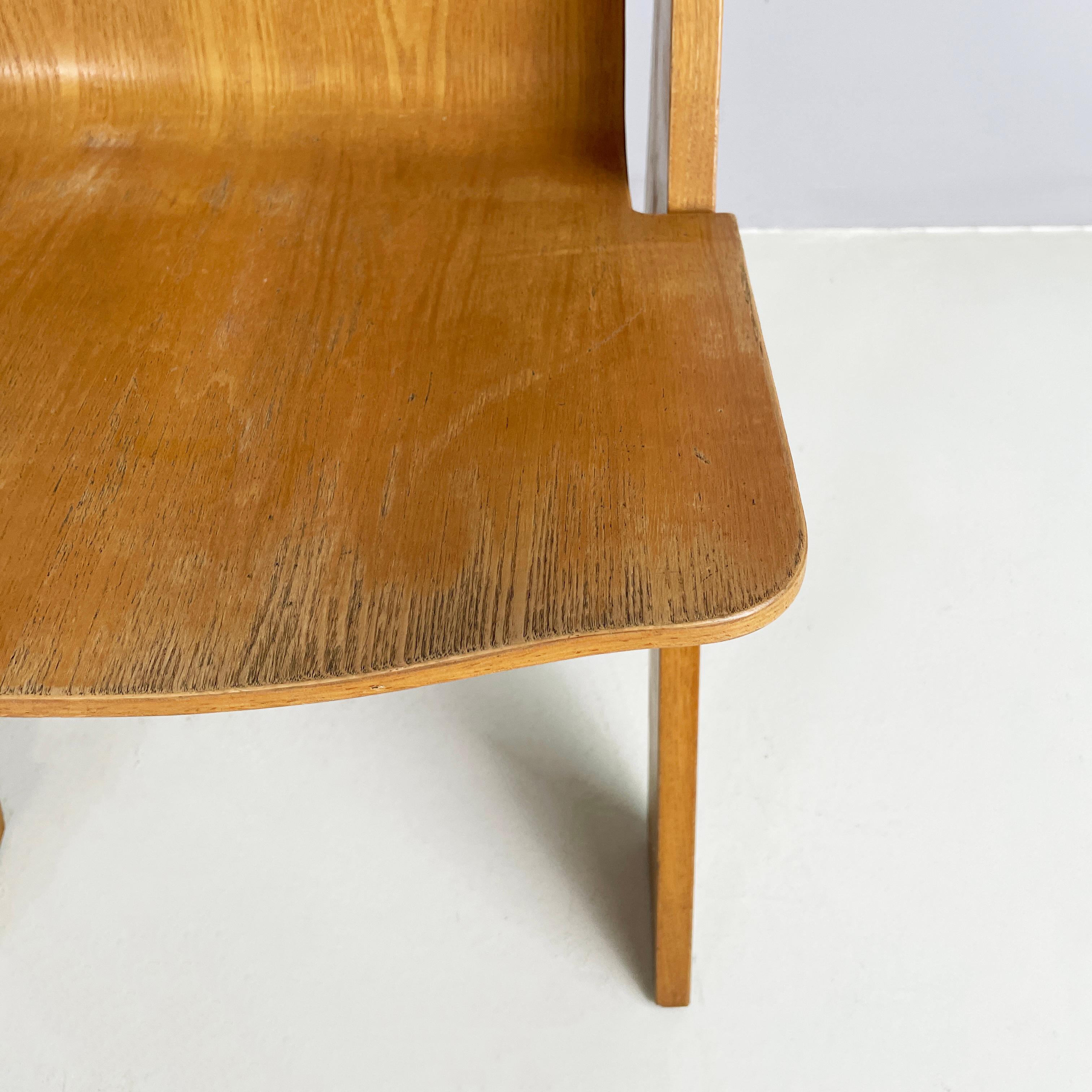 Italian modern Light wood Chairs Peota by Gigi Sabadin, 1970s For Sale 3