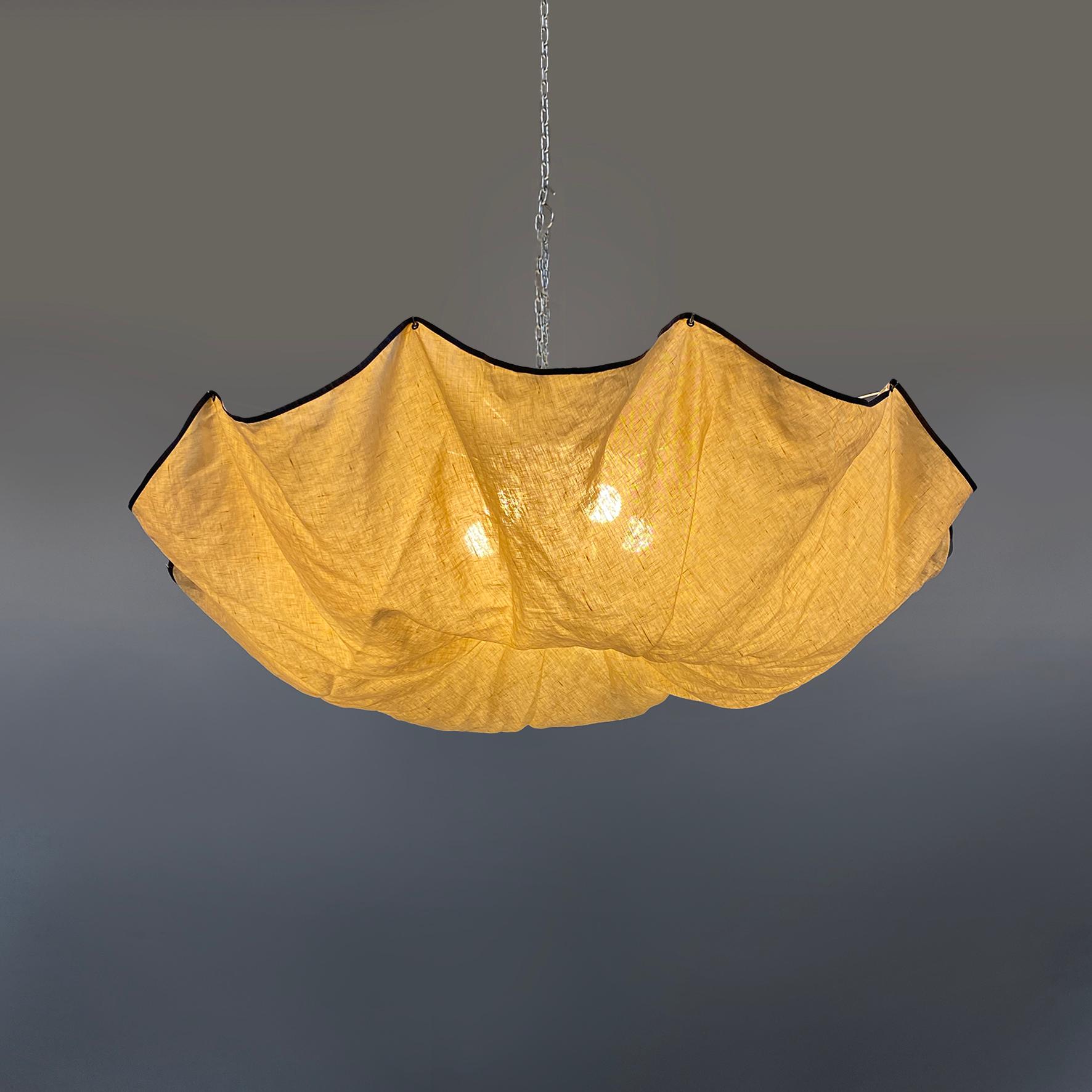 Italian modern linen and metal chandelier by Tobia Scarpa for Flos, 1980s in vendita 5