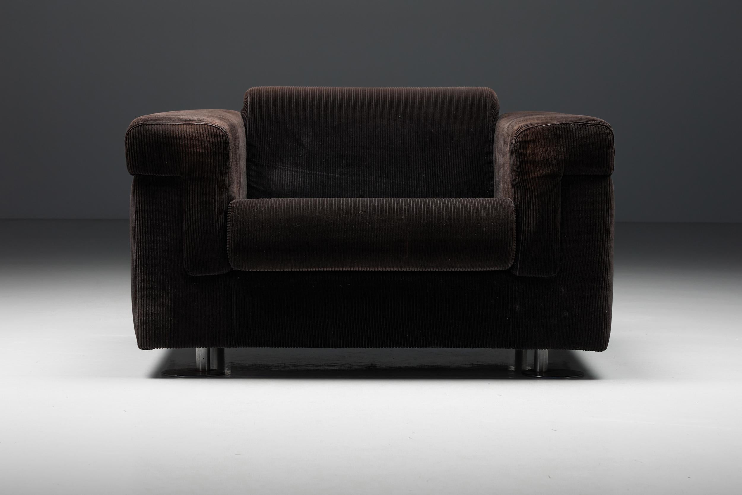 Mid-20th Century Italian Modern Lounge Chair by Borsani & Bonetti for Tecno, Velvet, 1966