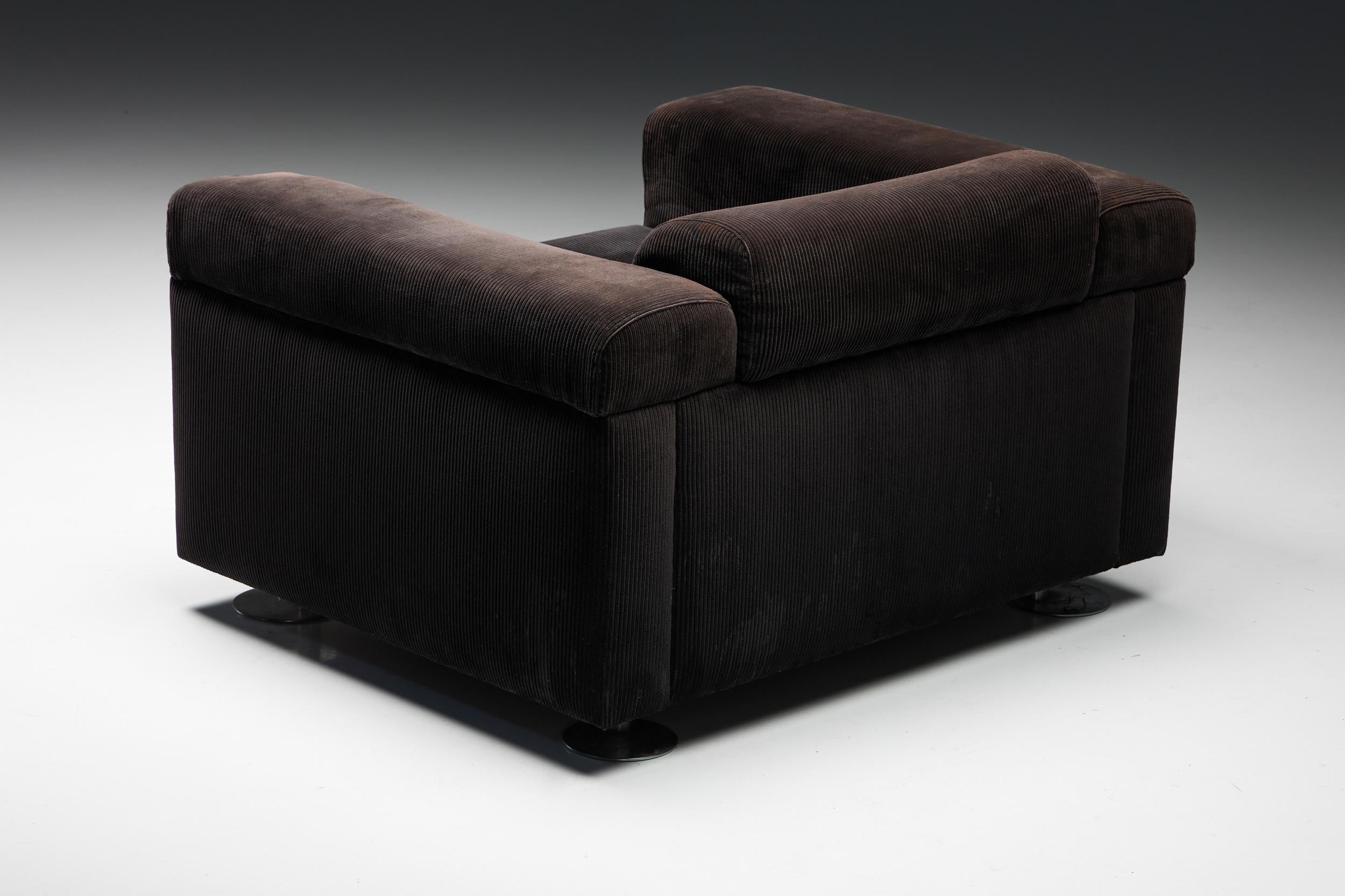 Italian Modern Lounge Chair by Borsani & Bonetti for Tecno, Velvet, 1966 2