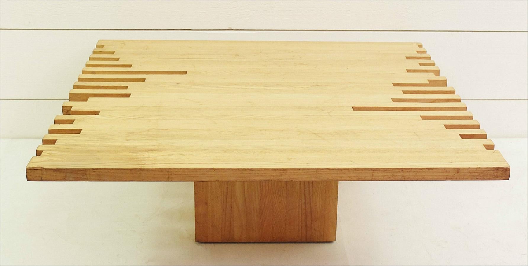 Mid-20th Century Italian Modern Low Table By Giovanni Michelucci - 1960 For Sale