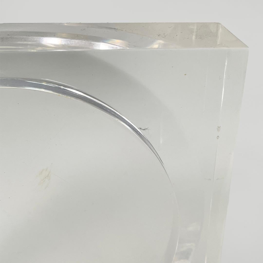 Italian modern lucite frame for Guzzini, 1970s in vendita 4