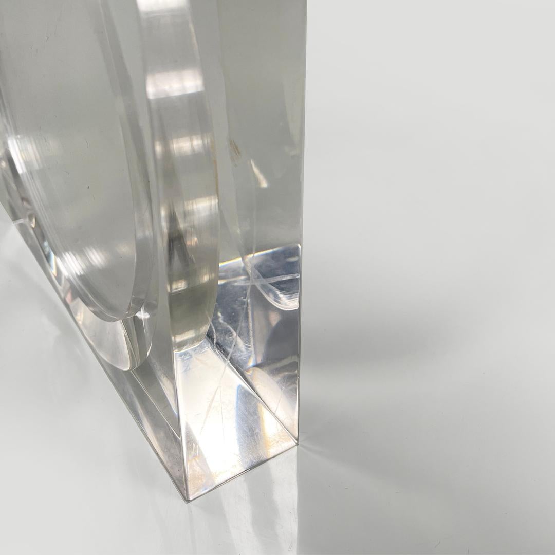 Italian modern lucite frame for Guzzini, 1970s in vendita 7