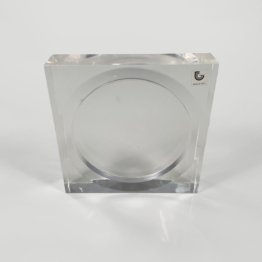 Italian modern lucite frame for Guzzini, 1970s in vendita 9