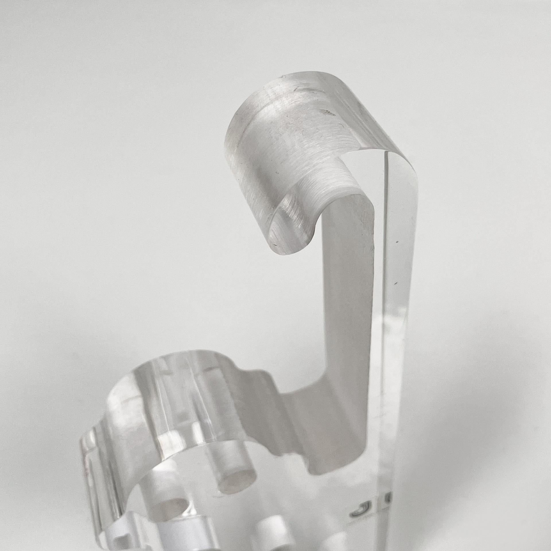 Italian modern lucite sculpture by Silvio Russo for Guzzini, 1970s in vendita 2