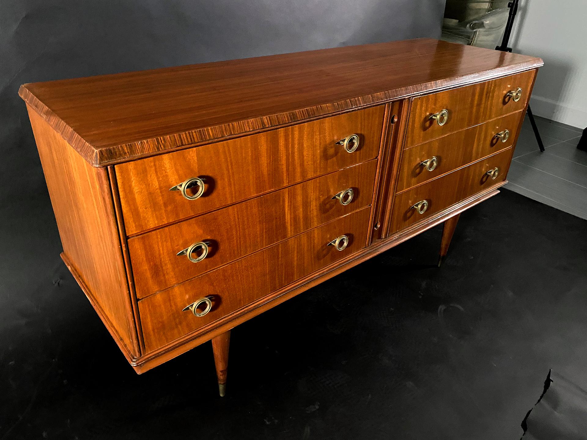 Italian Modern Mahogany and Bronze 6 Drawer Chest, Vittorio Dassi In Good Condition In Hollywood, FL