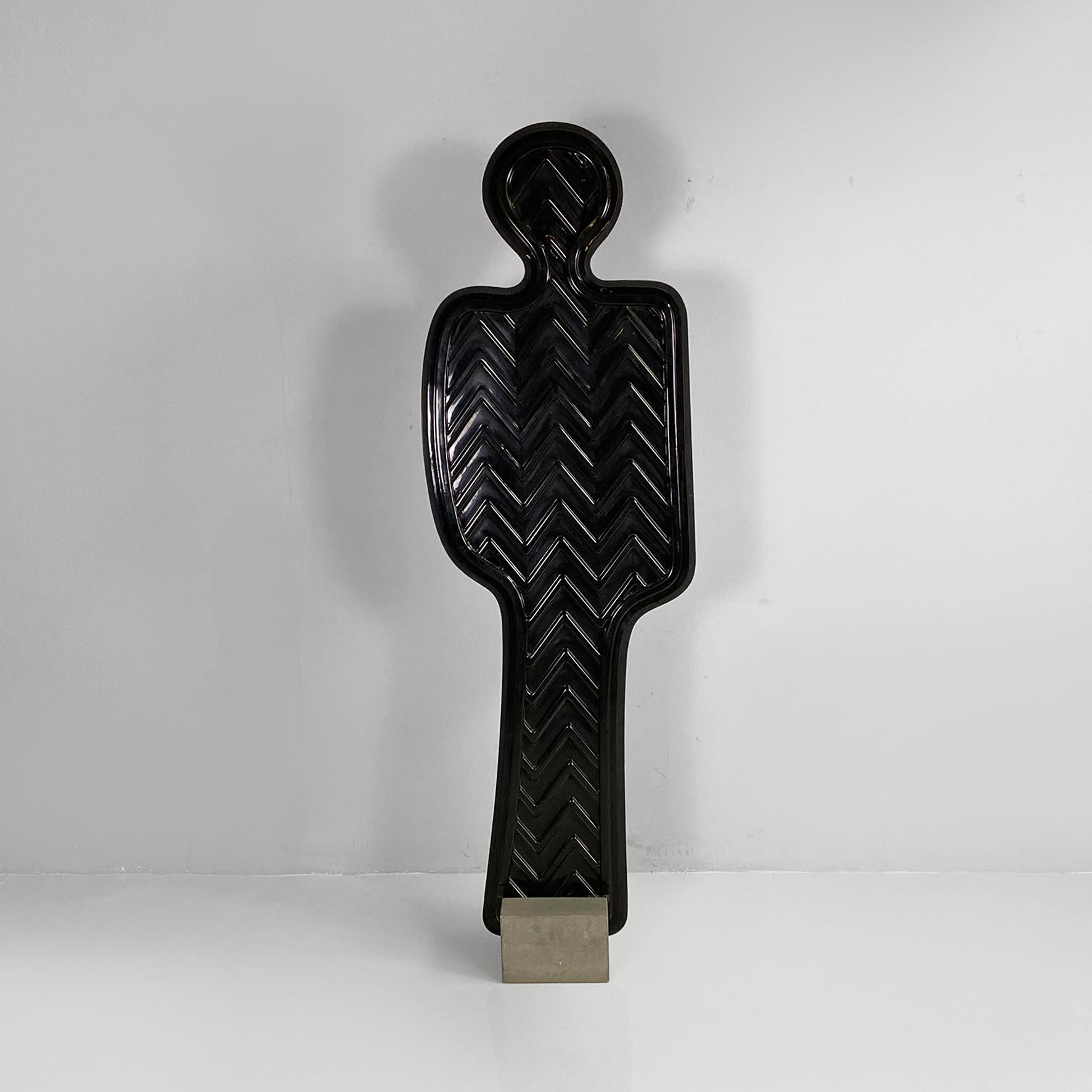Moderner italienischer moderner Mannförmiger Bodenspiegel Narciso Pierre Cardin für Acerbis, 1970er Jahre im Zustand „Gut“ im Angebot in MIlano, IT
