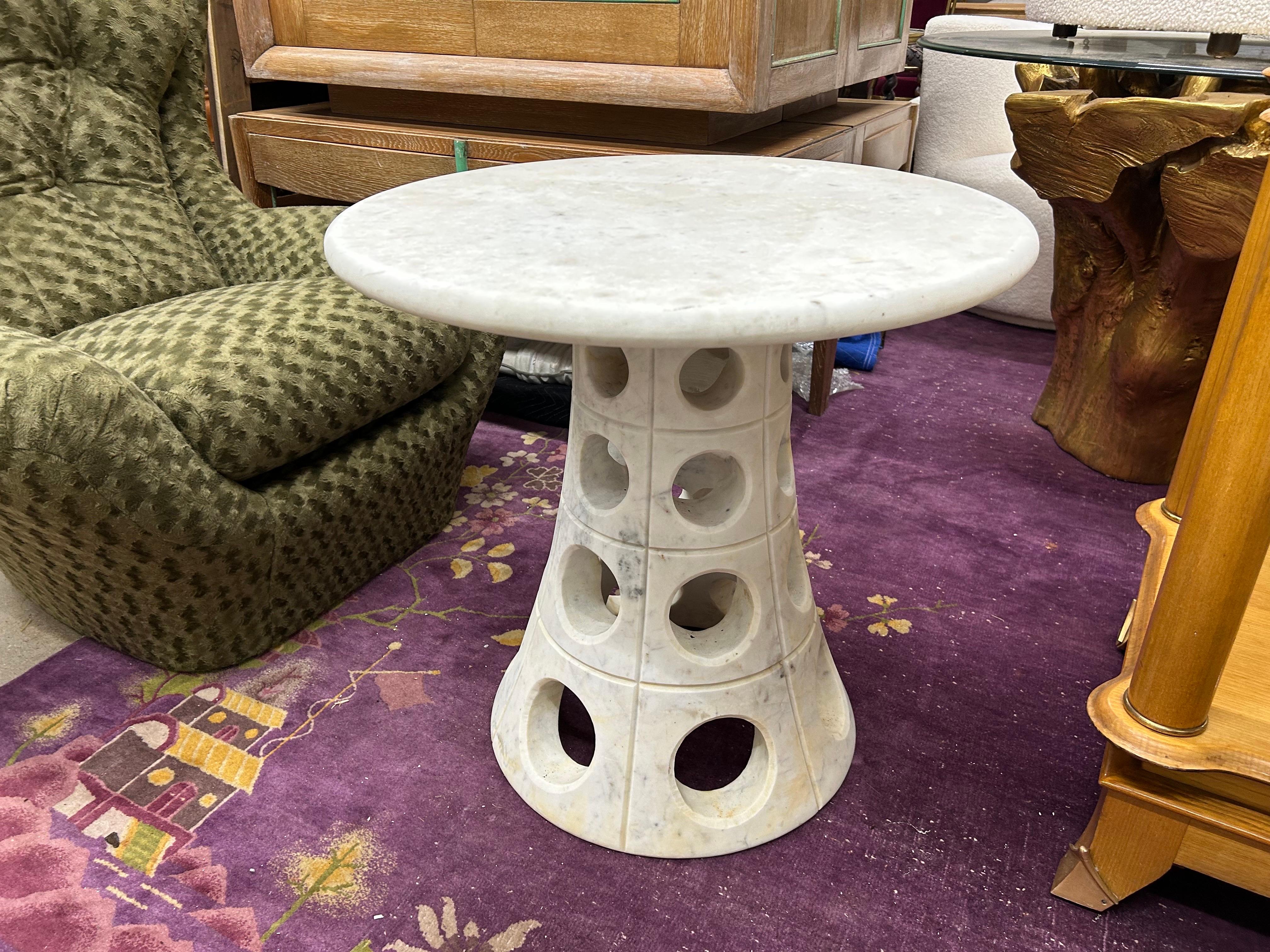 Mesa de mármol moderna italiana en venta 5