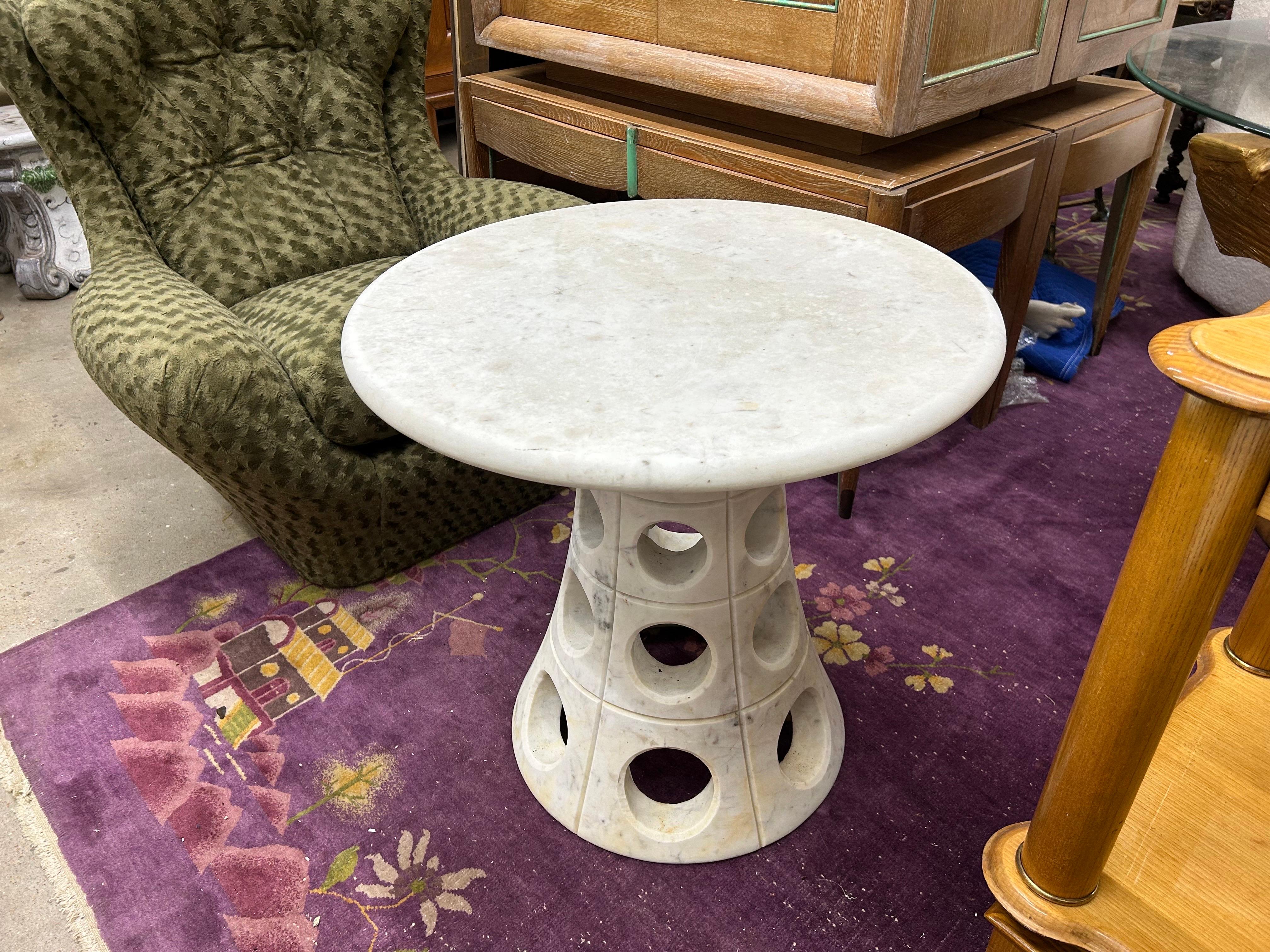 Mesa de mármol moderna italiana en venta 2