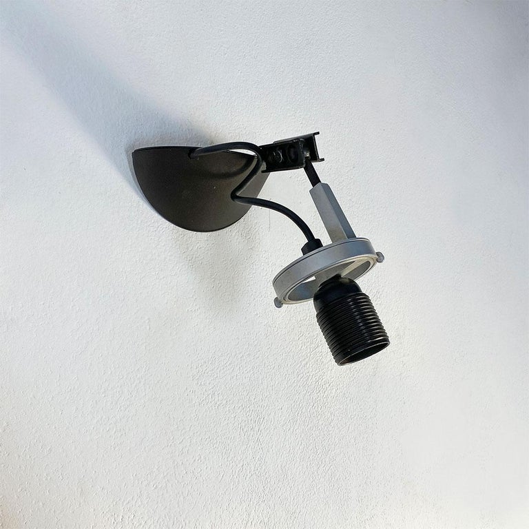 Italian Modern Metal Aggregato Wall Lamp by Mari and Fassina for Artemide, 1970s In Good Condition In MIlano, IT