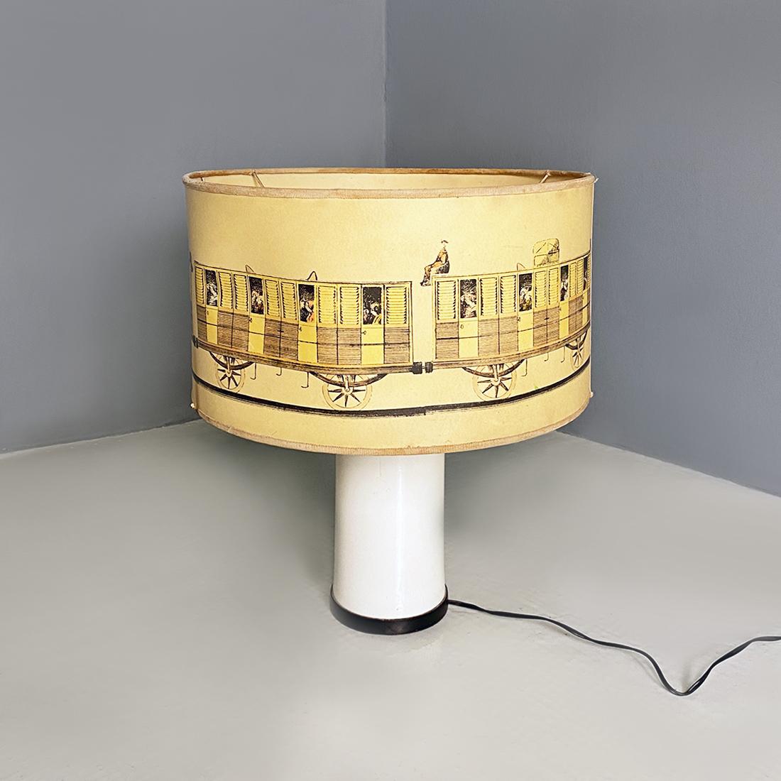 Lampe de bureau moderne italienne en mtal et parchemin dans le style de Fornasetti, annes 1960 en vente 7
