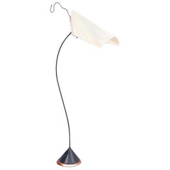Lampadaire moderne italien en métal et plastique Sister de Dalisi pour Oluce, années 1980