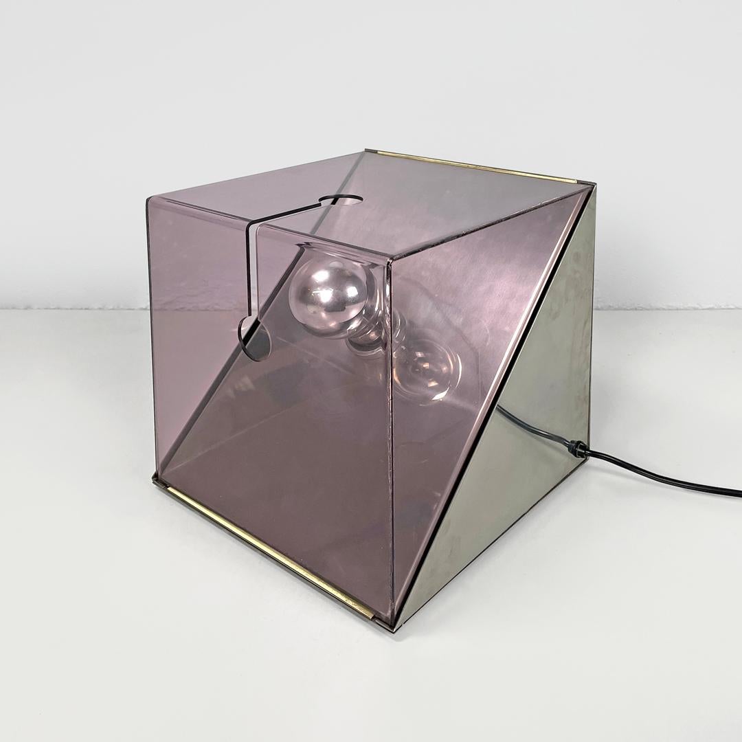 Lampe de table moderne italienne en métal et plexiglas violet par Iter Elettronica, 1970 Bon état - En vente à MIlano, IT