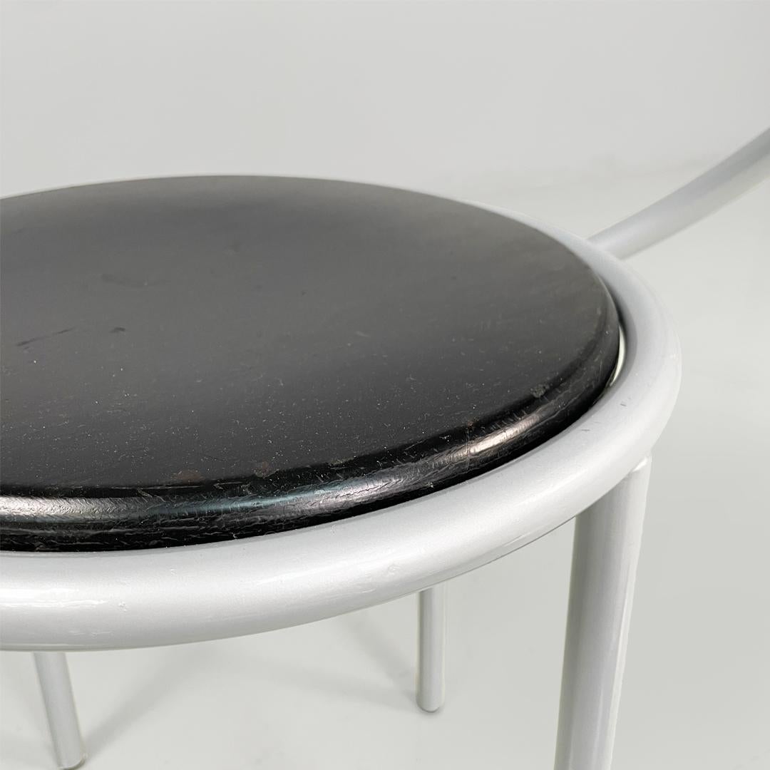 Chaise moderne italienne en métal et en bois First by Michele de Lucchi for Memphis, 1983 en vente 8