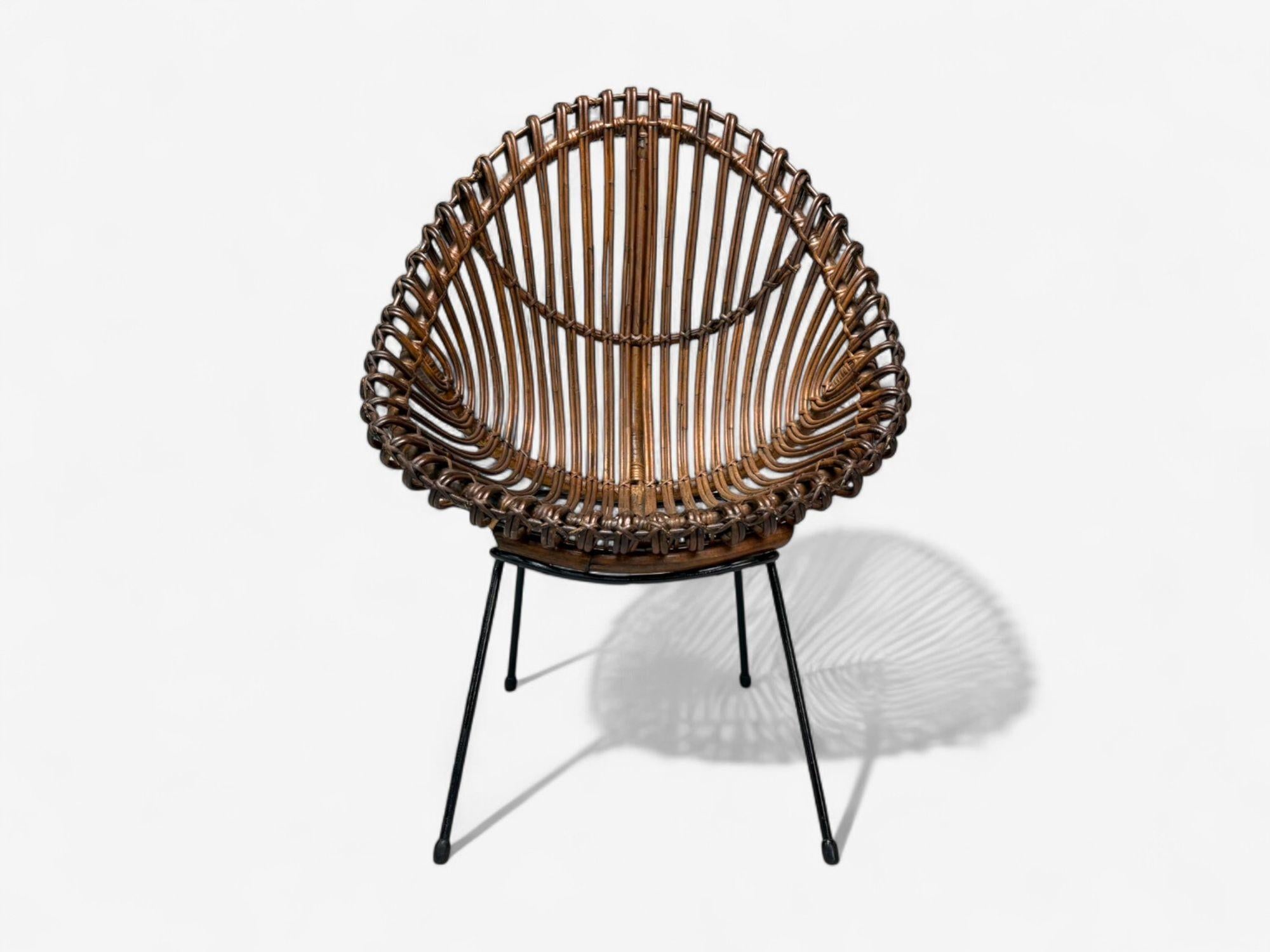 Mid-Century Modern Chaise longue moderne italienne en métal, bambou et rotin, Italie, années 1950 en vente