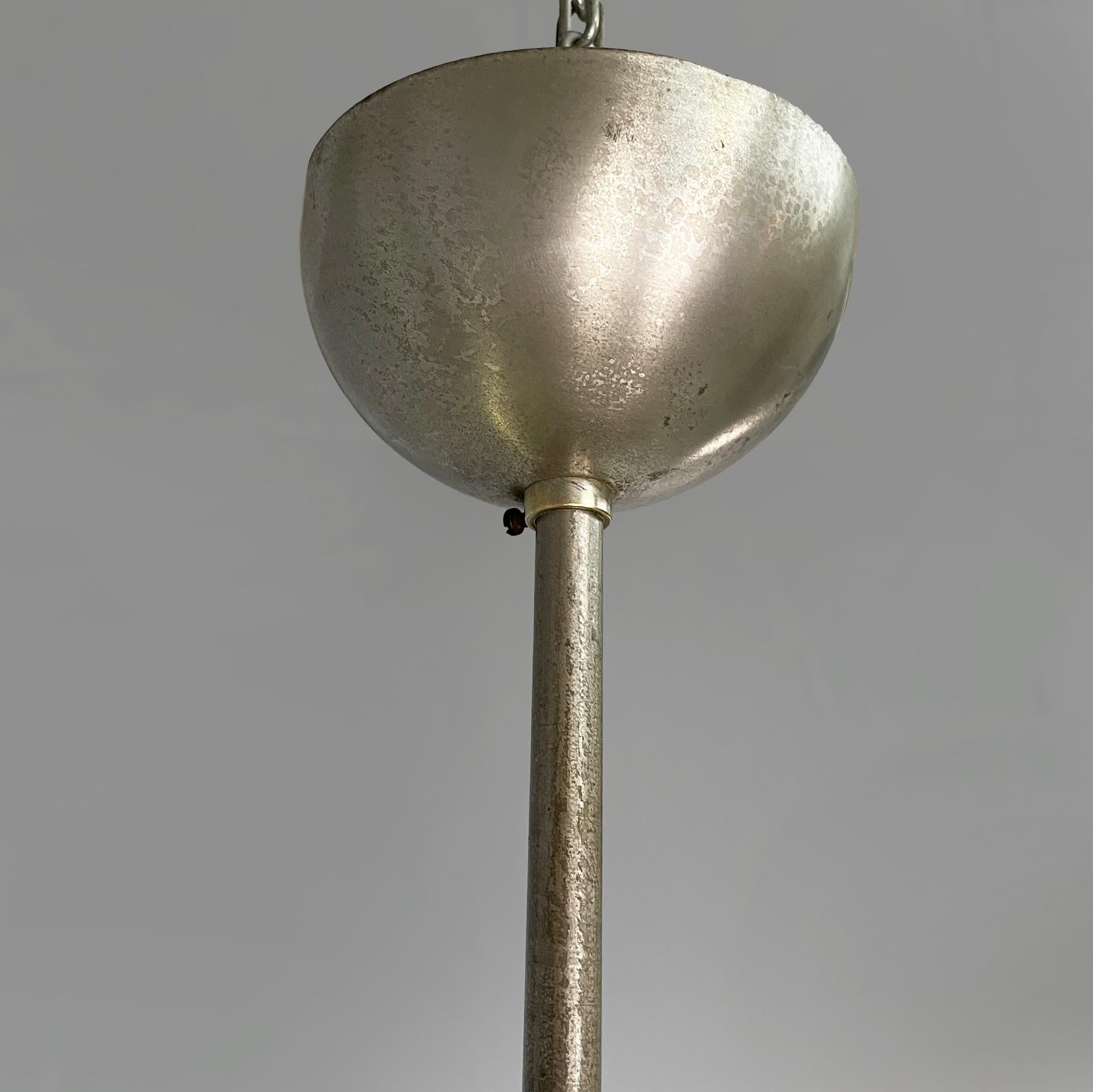 Lampadario moderno italiano in metallo Cetra di Vico Magistretti per Artemide, anni '70 in vendita 13