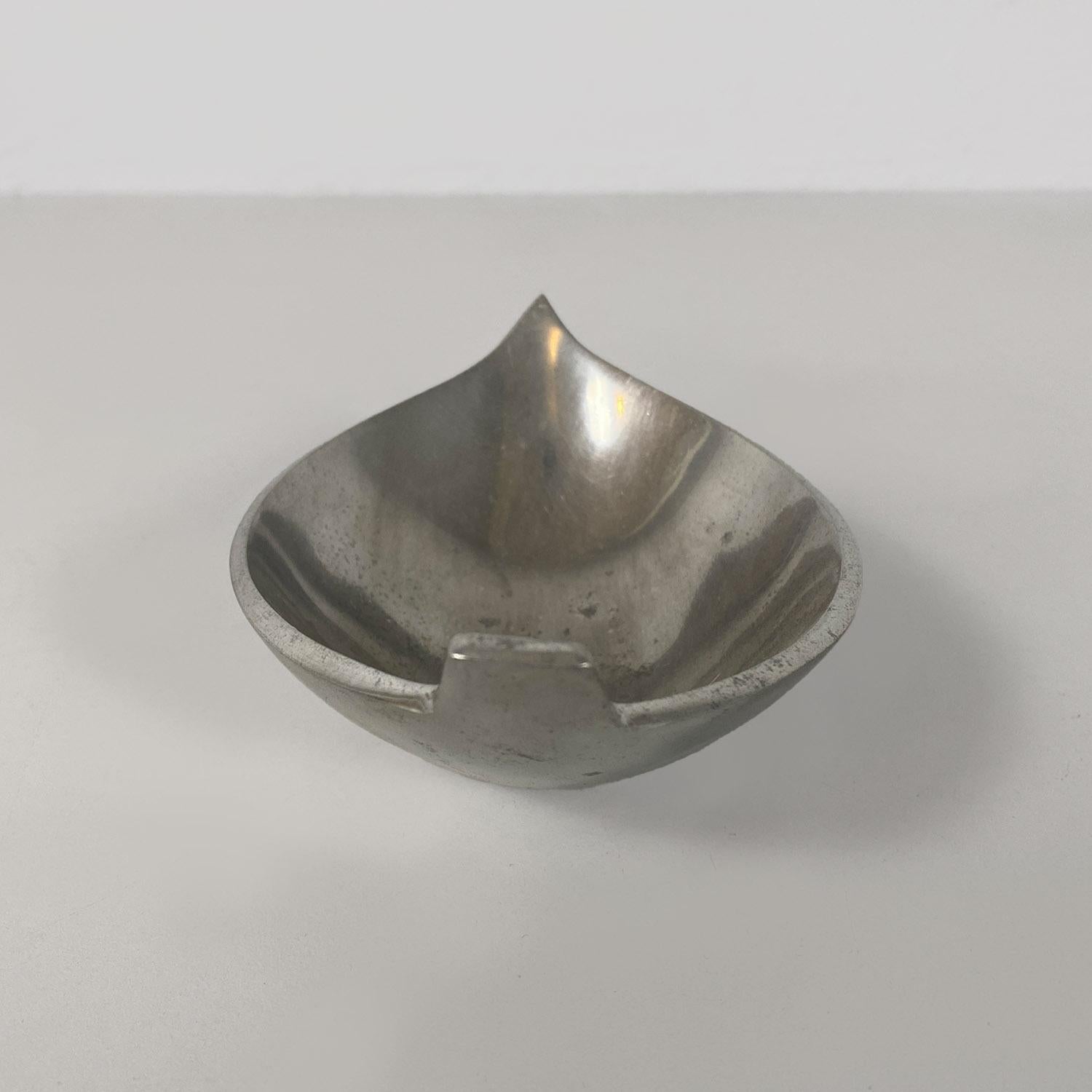 Modern Italian modern metal irregular bowl or container cup by La Rinascente, 1990s For Sale