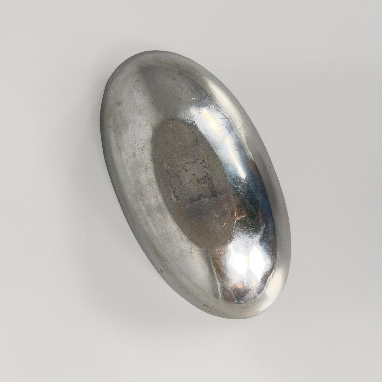 Bol de service ou récipient ovale en métal moderne italien par La Rinascente, années 1990 en vente 2