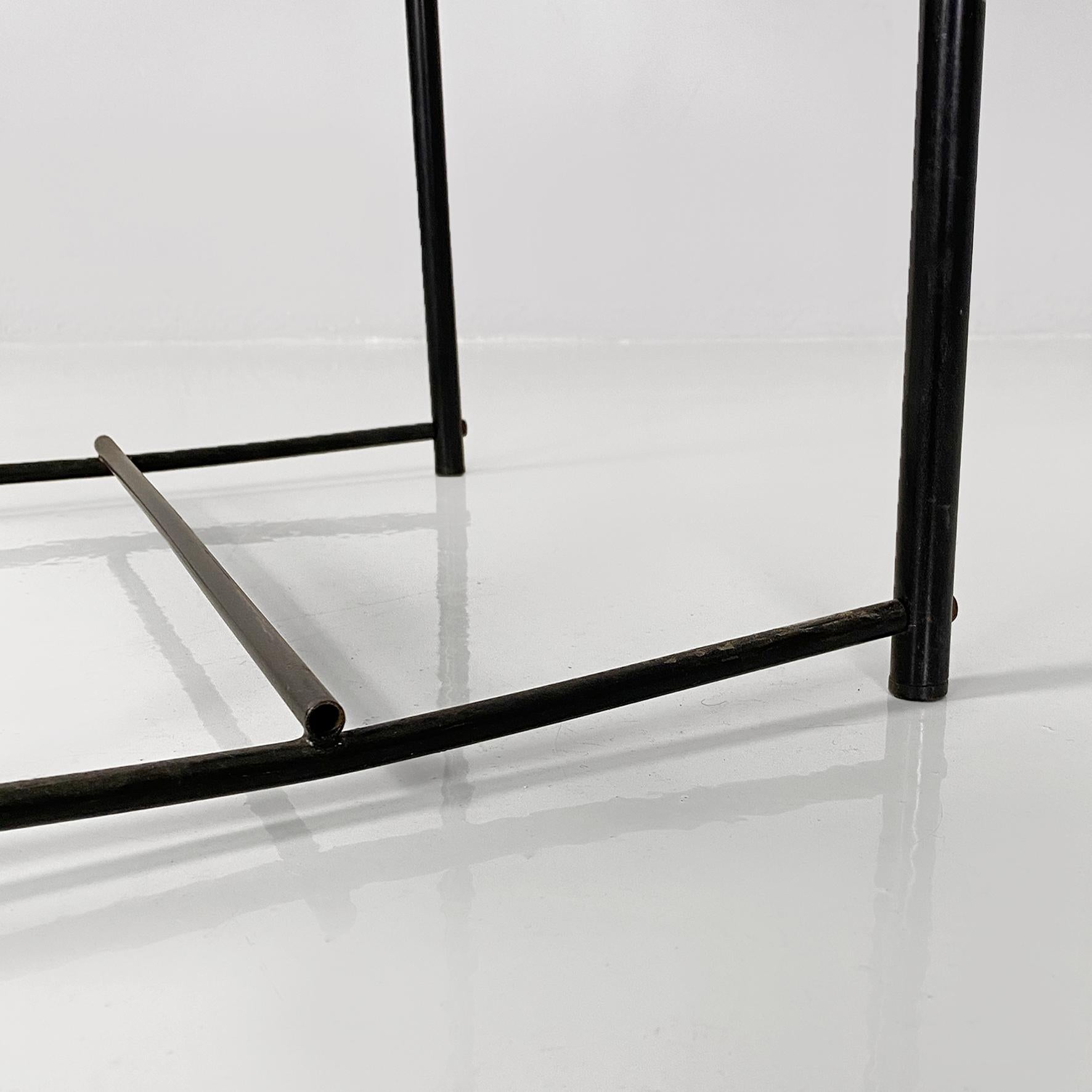 Fin du 20e siècle Tabouret moderne italien en métal et plastique Spaghetti Giandomenico Belotti pour Alias 1979 en vente