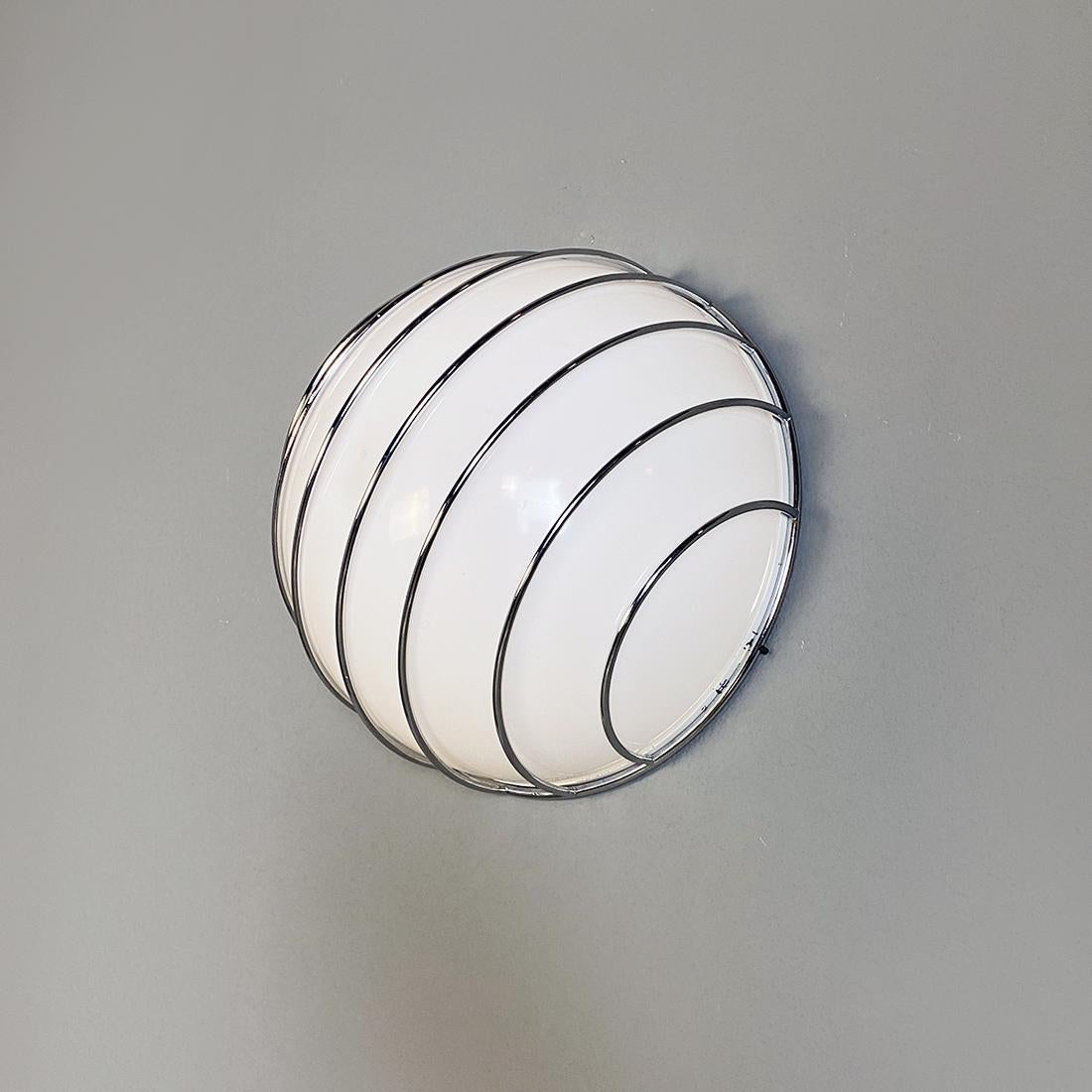 Italian Modern Metal Rod Structure and White Plastic Lampshade Wall Lamp, 1970s For Sale 9