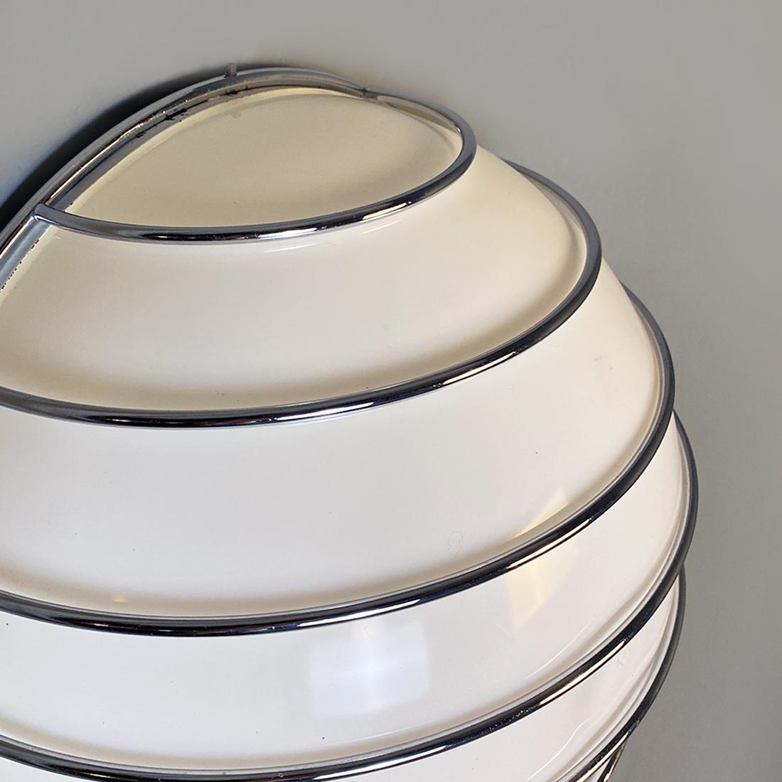 Italian Modern Metal Rod Structure and White Plastic Lampshade Wall Lamp, 1970s For Sale 1
