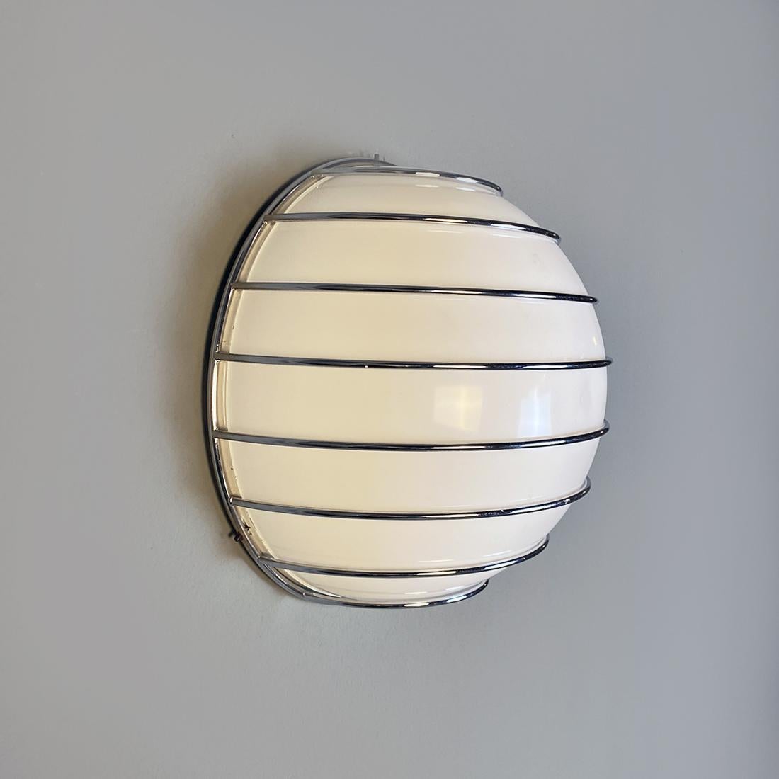 Italian Modern Metal Rod Structure and White Plastic Lampshade Wall Lamp, 1970s For Sale 5