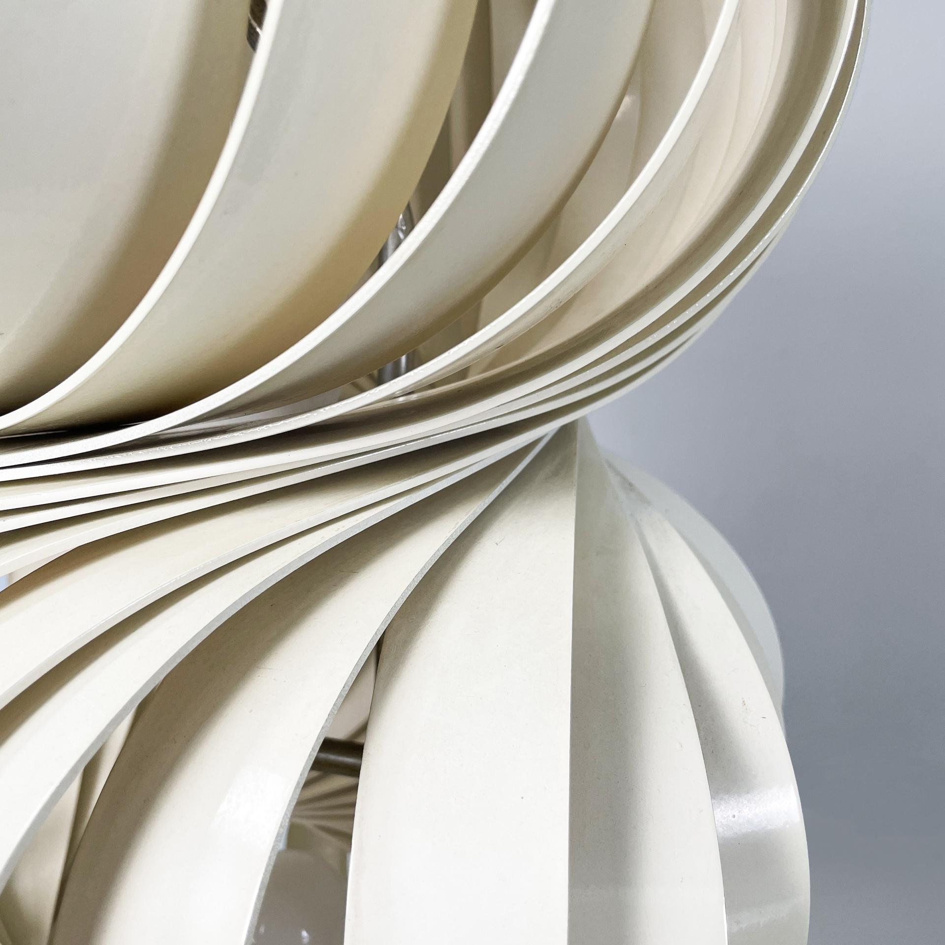 Italian modern metal table lamp Medusa by Olaf von Bohr for Valenti, 1970s For Sale 6