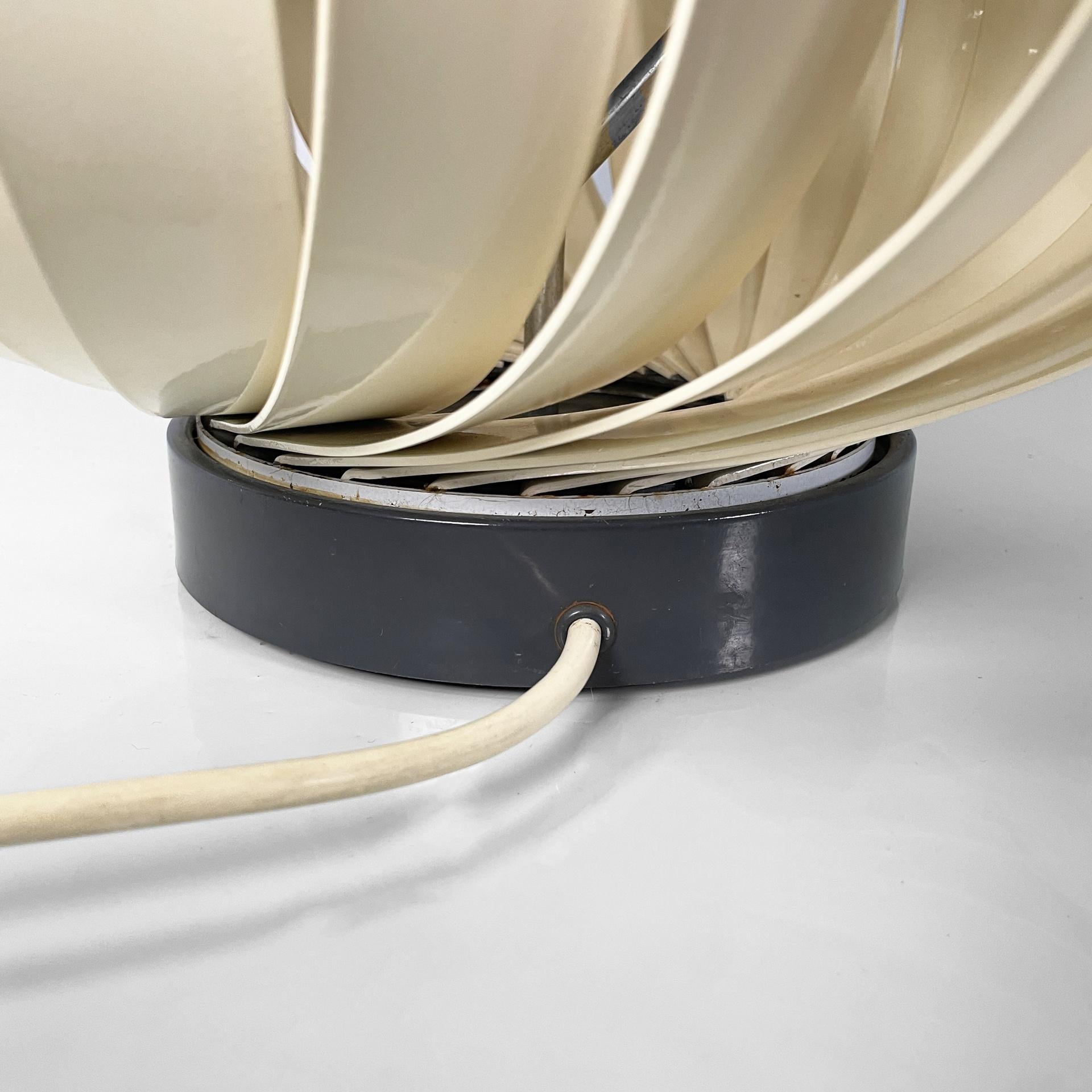 Italian modern metal table lamp Medusa by Olaf von Bohr for Valenti, 1970s For Sale 12