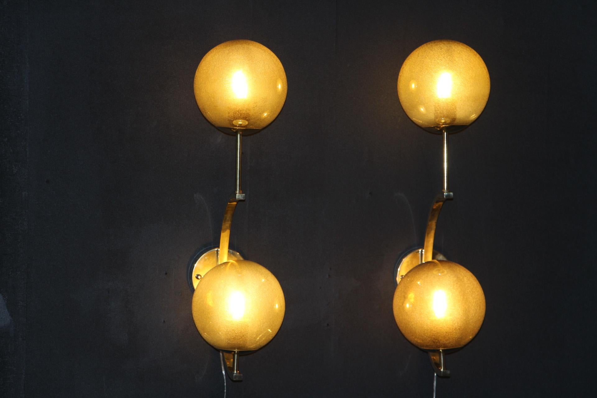 Modern Midcentury Pair of Brass and Gold Mercurised Glass Sconces Wall Lights For Sale 9