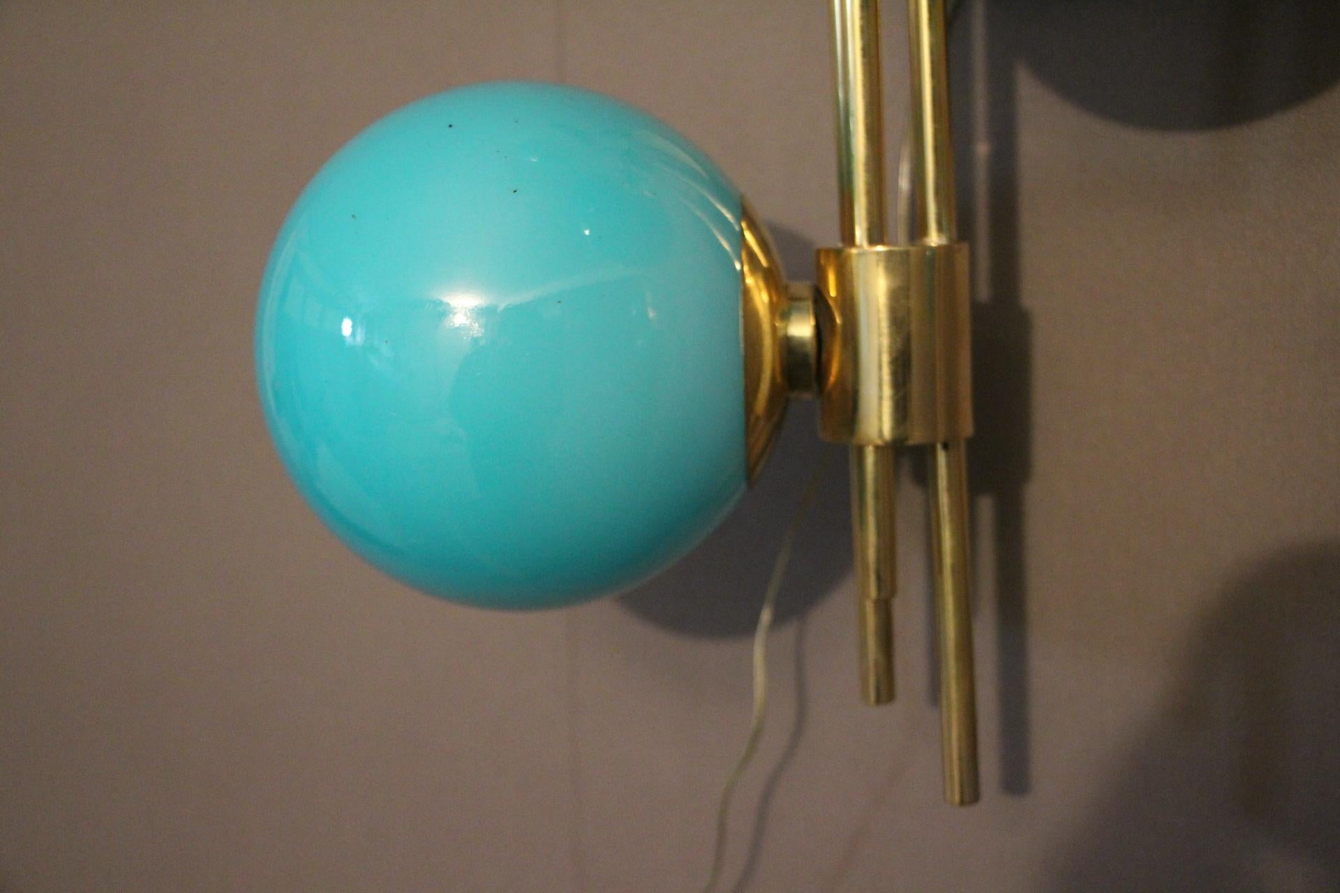 Italian Modern Midcentury Pair of Brass and Turquoise Blue Glass Sconces In Excellent Condition In Saint-Ouen, FR