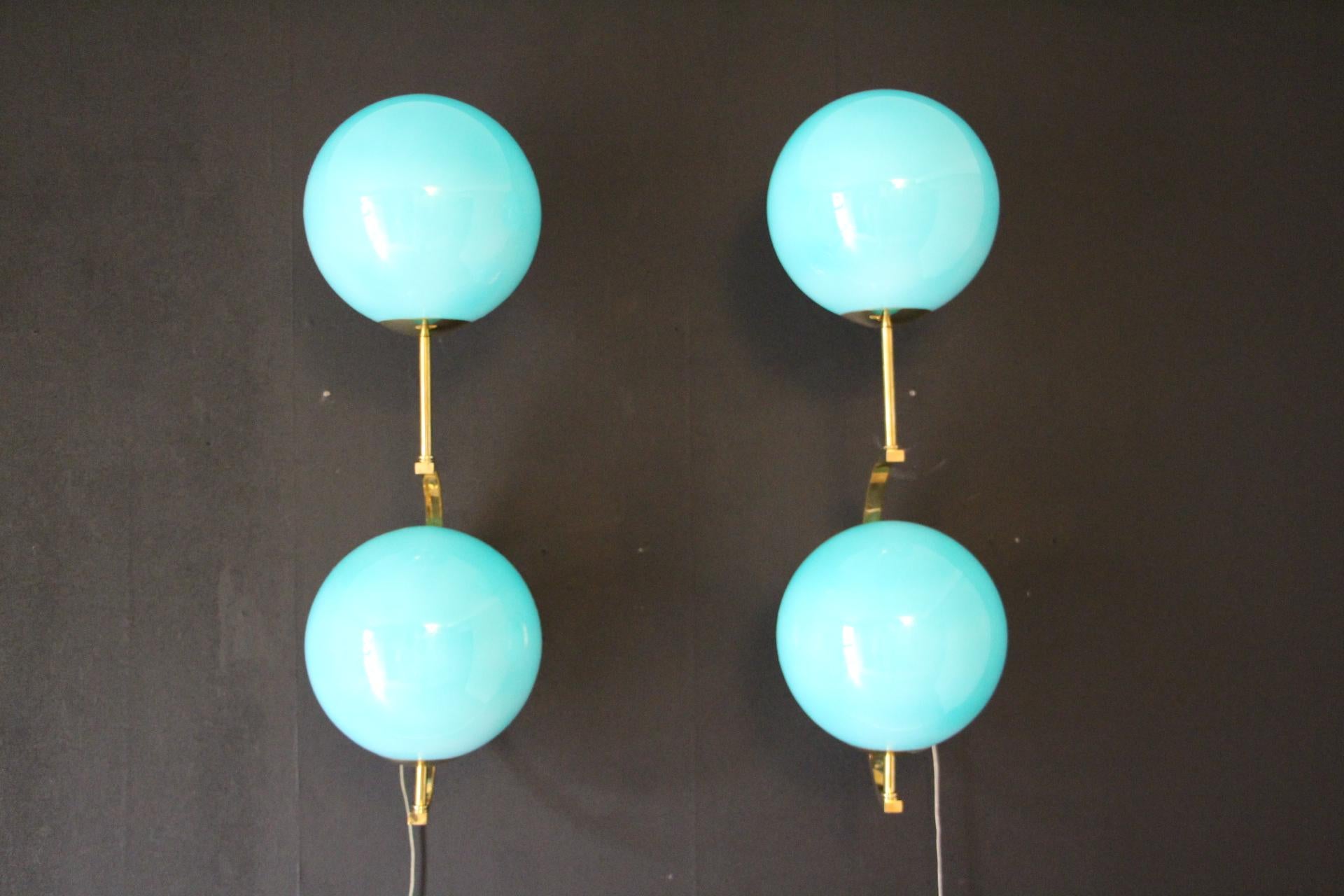 Modern Midcentury Pair of Brass and Turquoise Blue Glass Sconces, Wall Lights In Excellent Condition For Sale In Saint-Ouen, FR