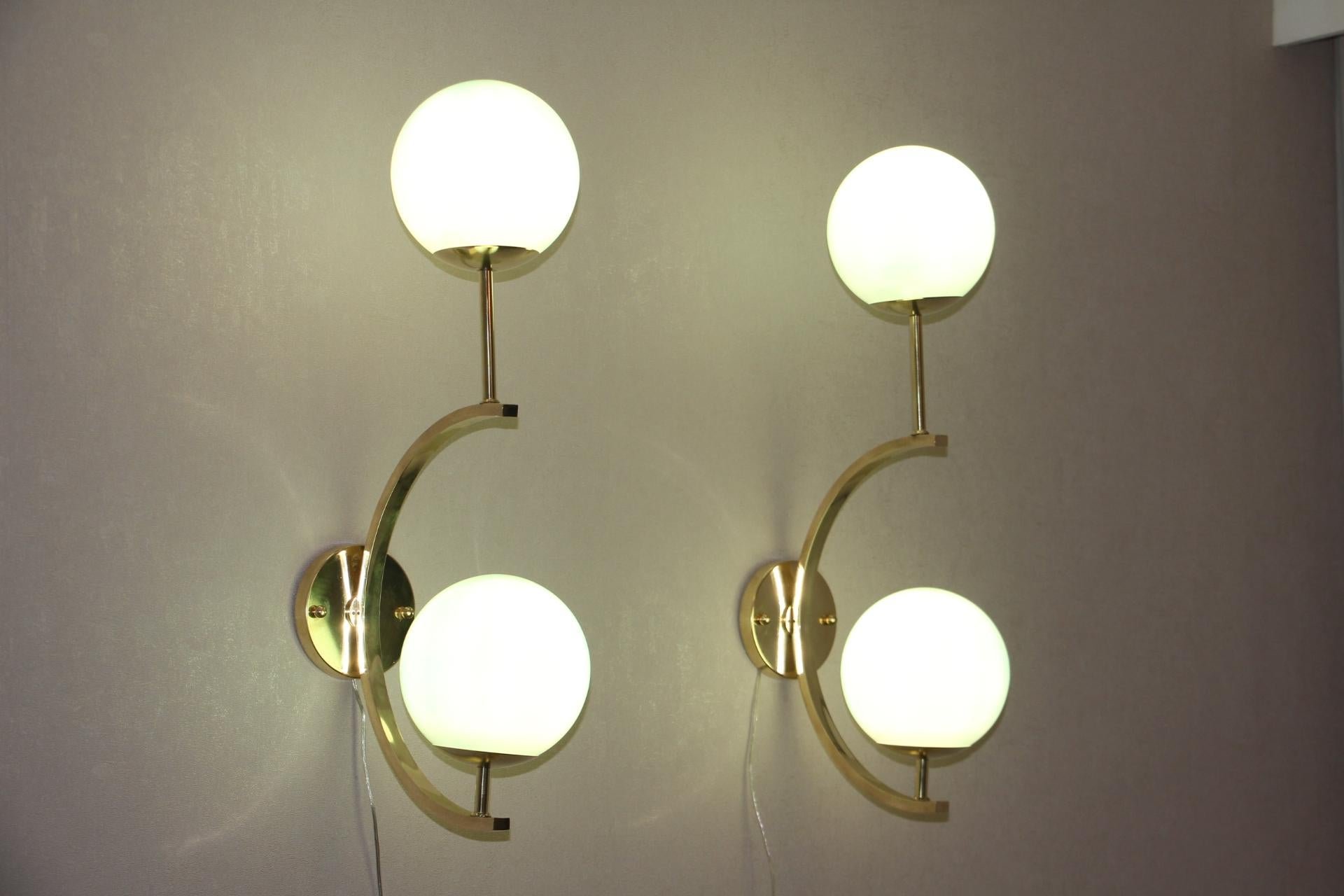 Modern Midcentury Pair of Brass and Turquoise Blue Glass Sconces, Wall Lights For Sale 2
