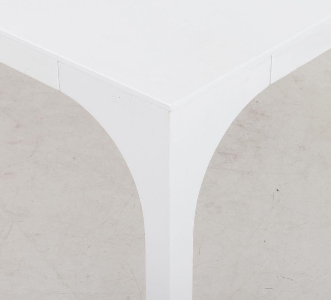 20th Century Italian Modern Minimalist White Dining Table For Sale