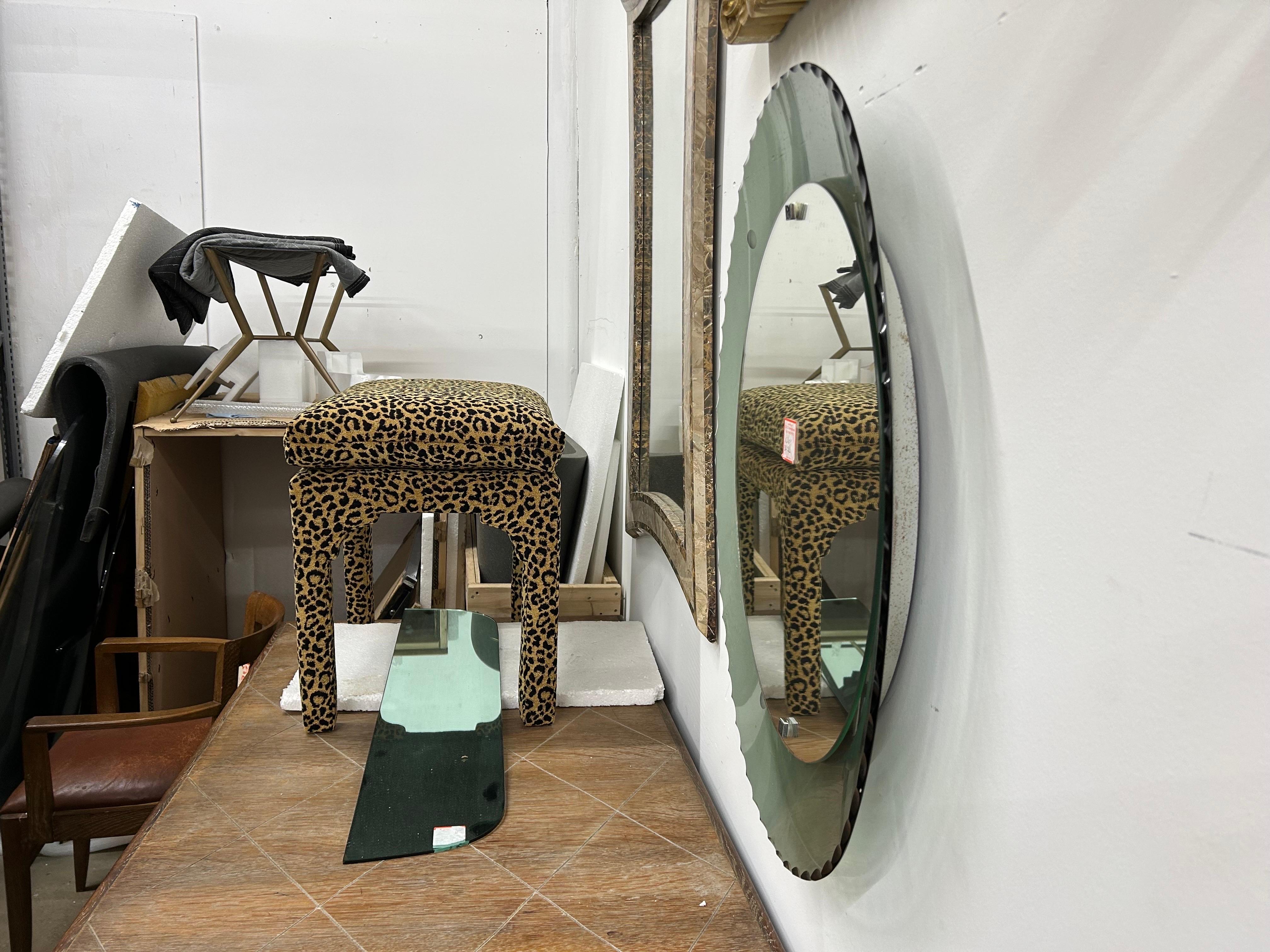 Espejo moderno italiano inspirado en Fontana Arte Moderno de mediados de siglo en venta