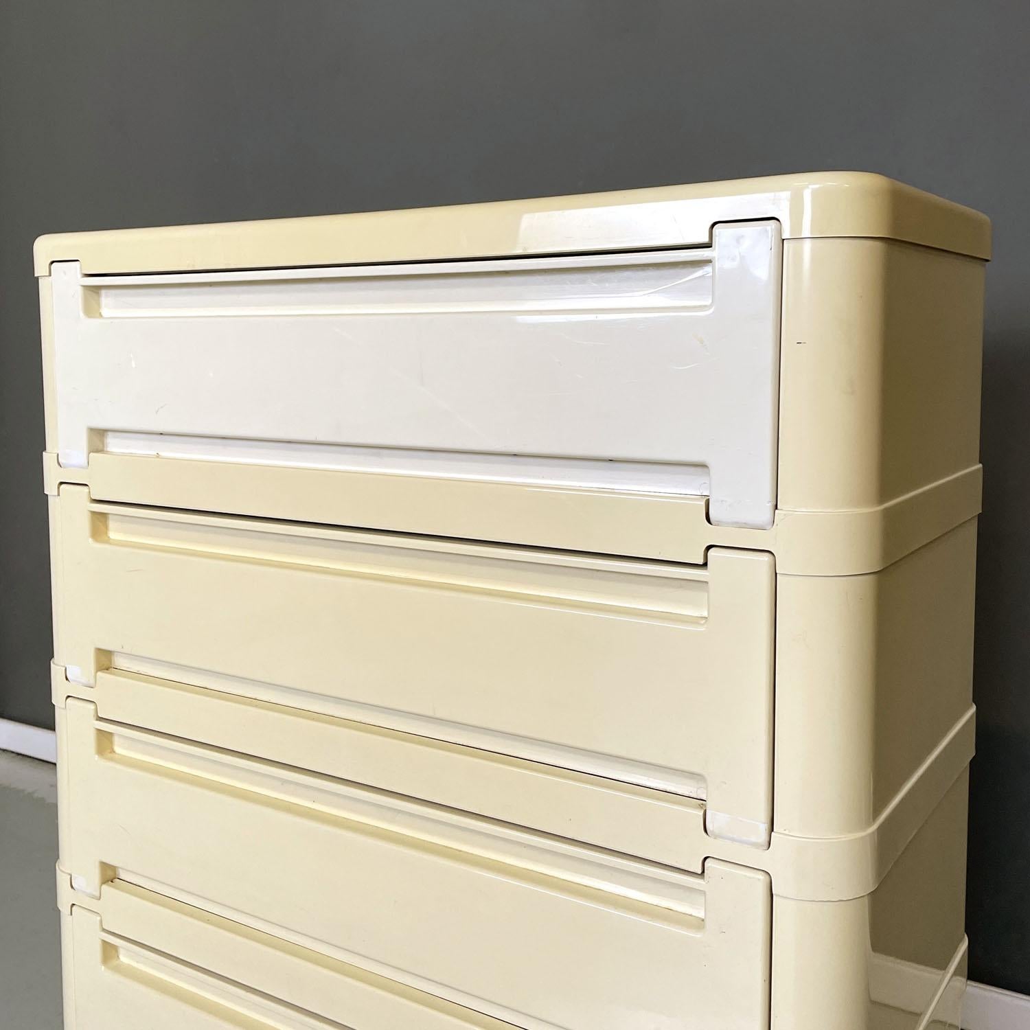 Italian modern modular chest of drawer 4964 by Olaf Von Bohr for Kartell, 1970s For Sale 8